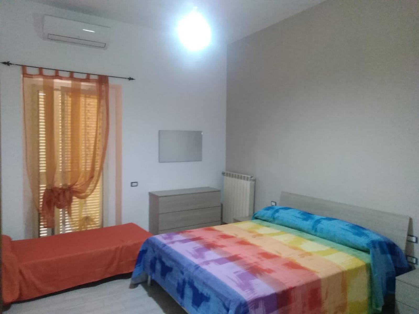 Family Studio - Photo 1