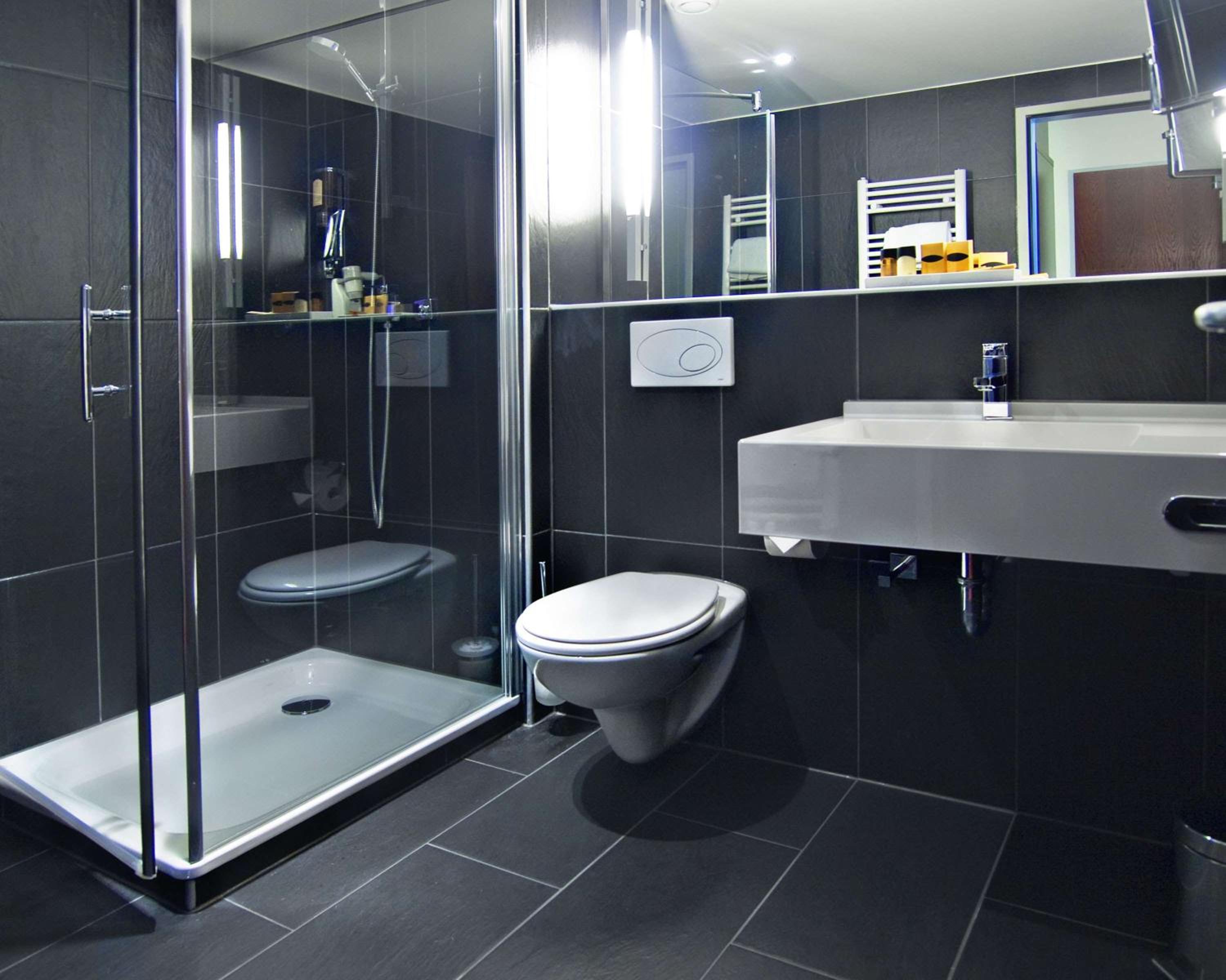 Standard Twin Room - Photo 4