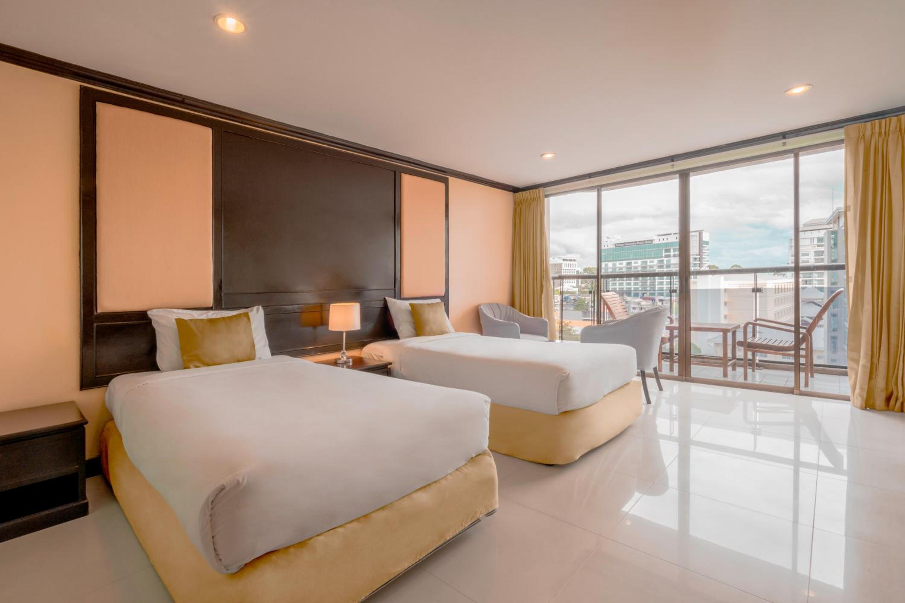 Standard Double or Twin Room - Photo 4