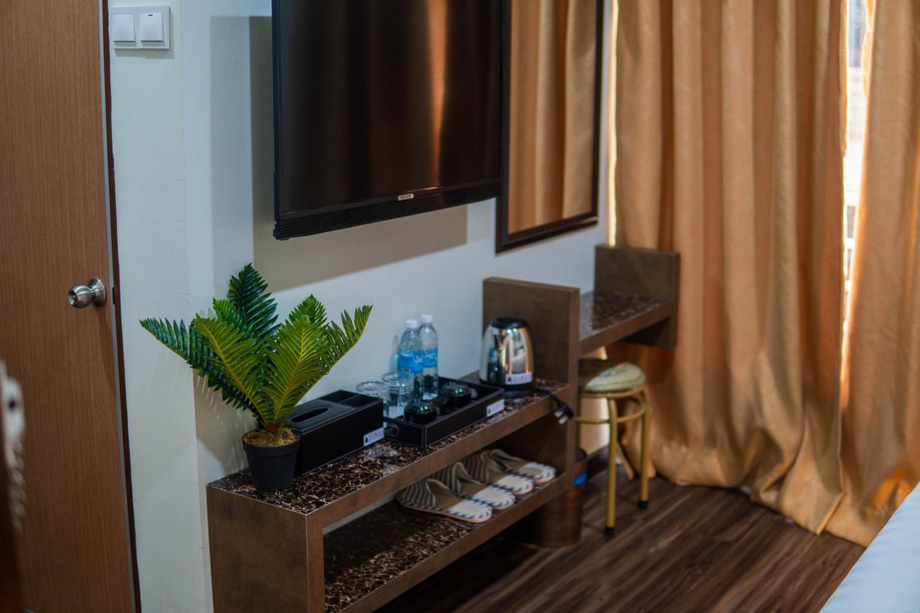 Quadruple Room with Balcony photo 2