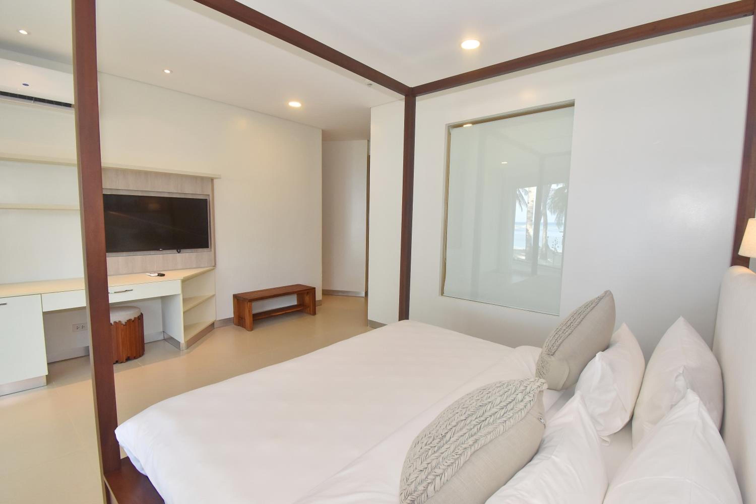 Premier Suite Two Bedroom Sea View - Photo 6