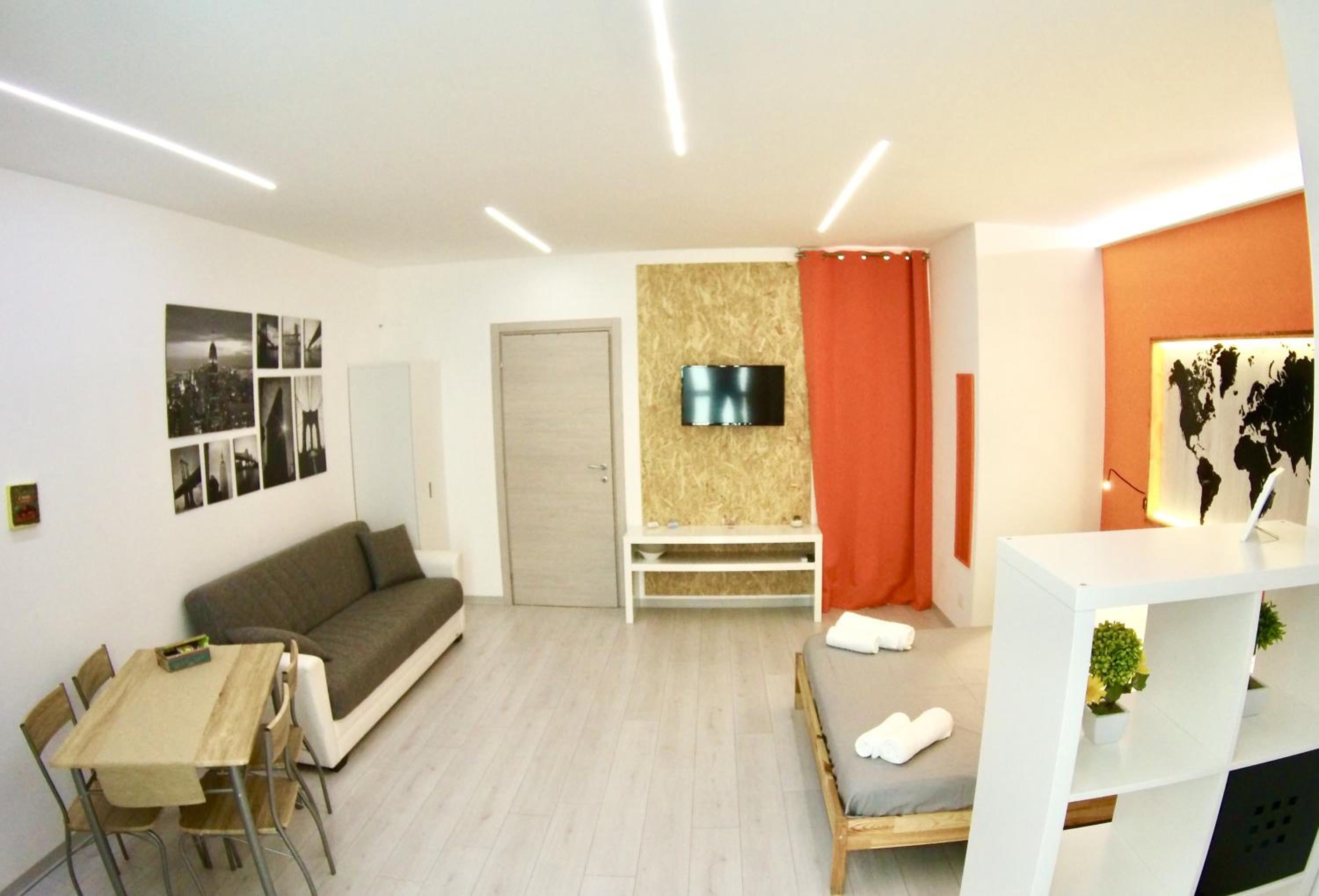 Studio Apartment - Photo 6