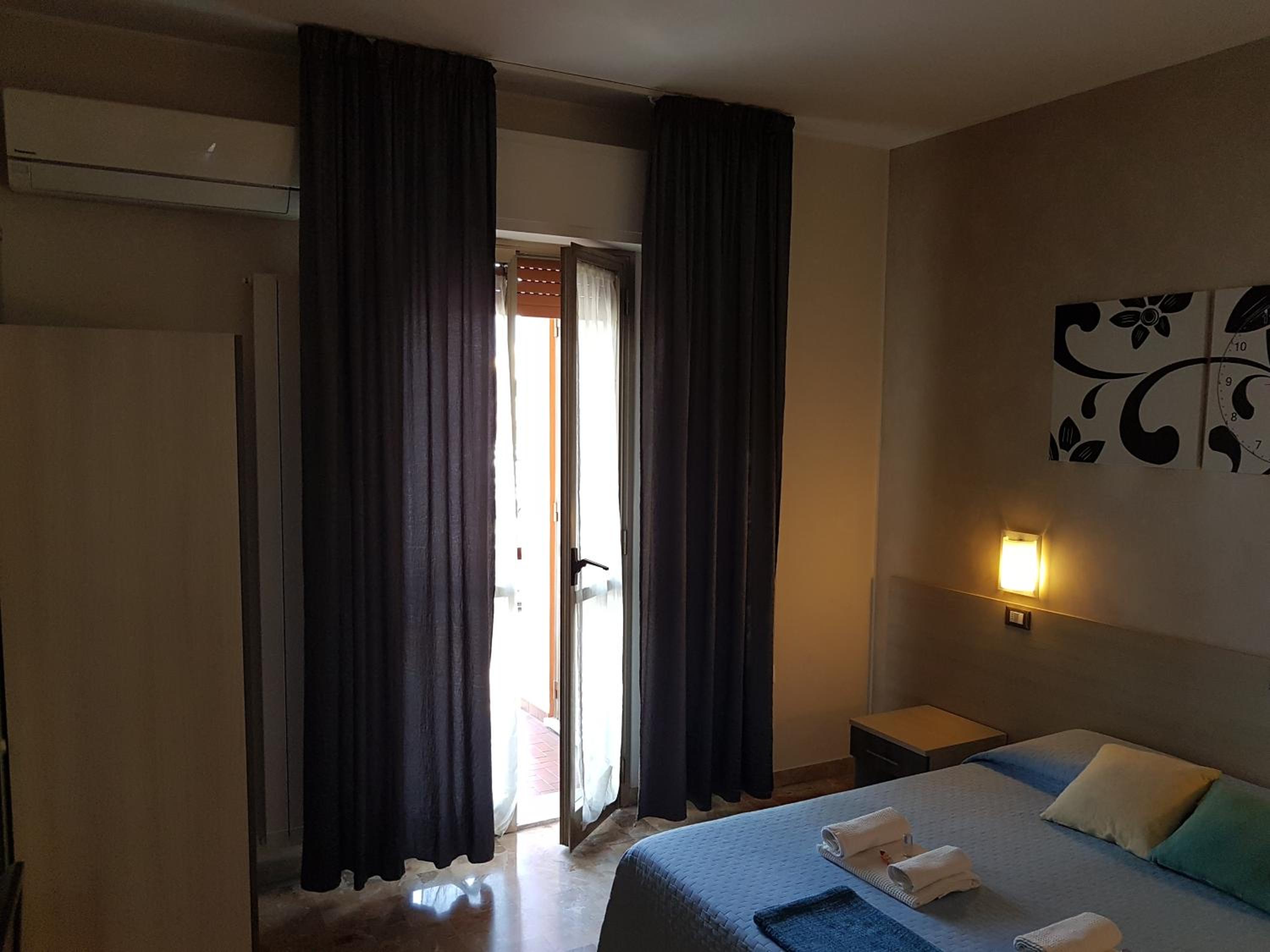 Double or Twin Room with Private Bathroom