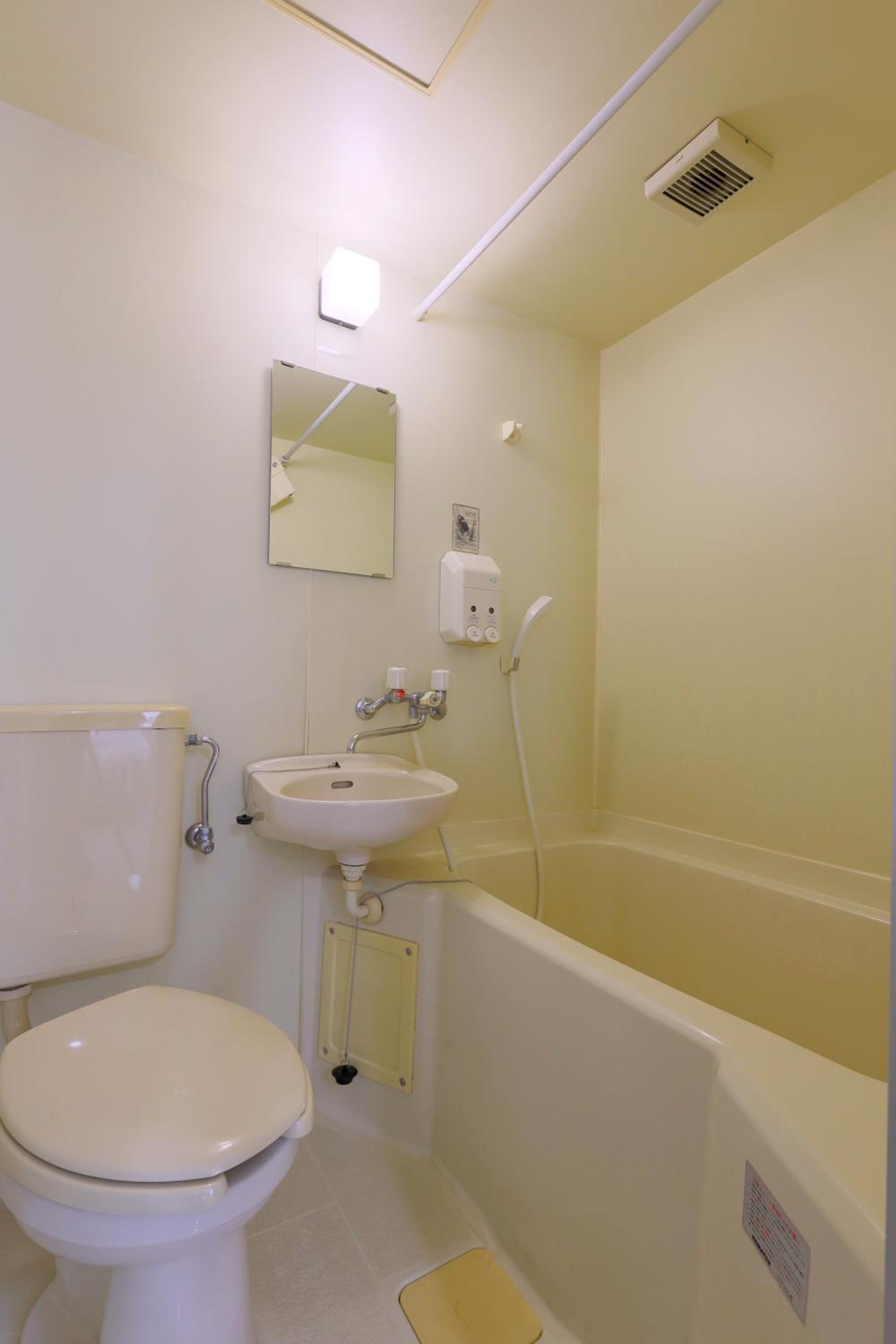 Japanese-Style Triple Room with Shared bathroom -Smoking photo 2