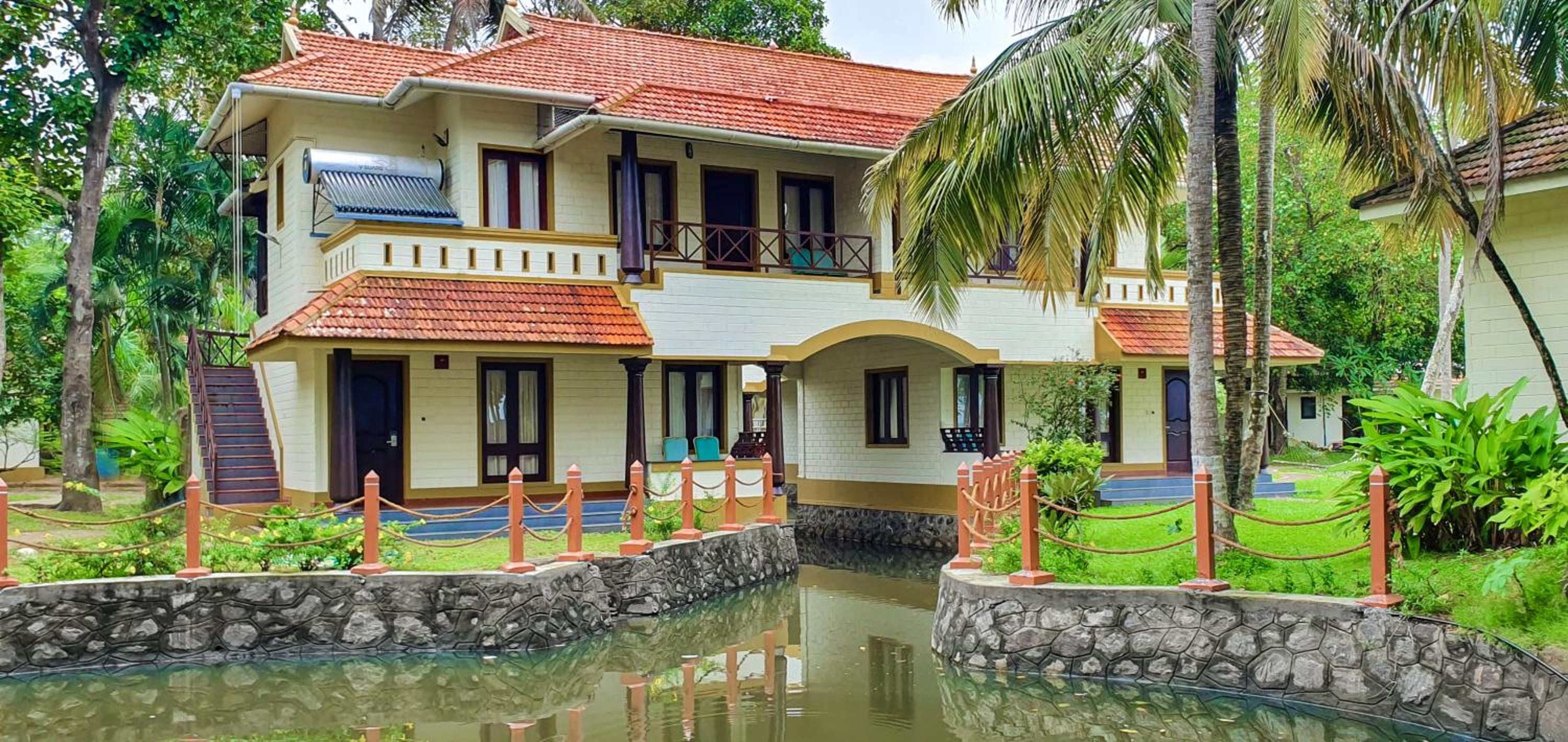 Double Room with Lake View photo 2