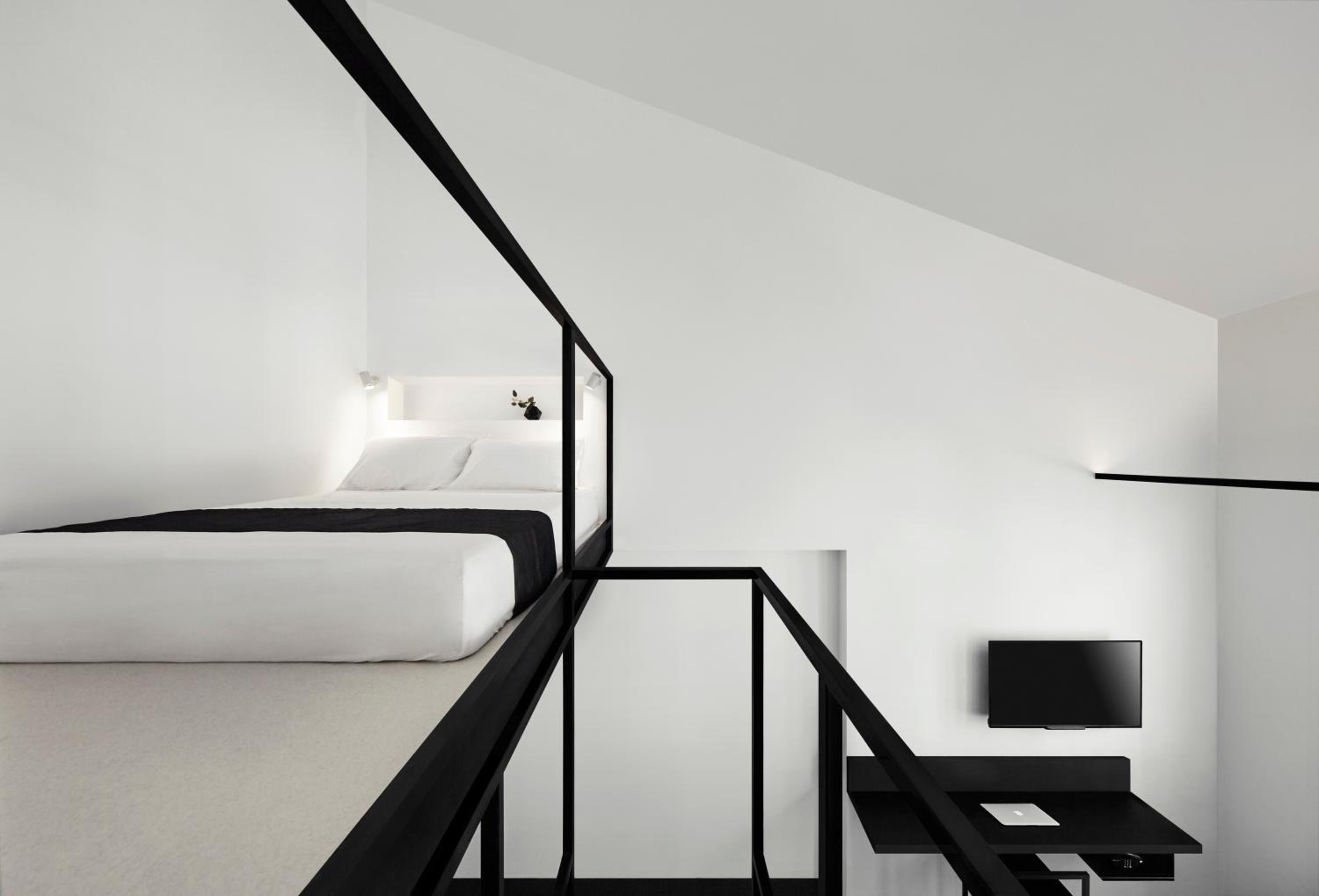 Loft Room photo 2