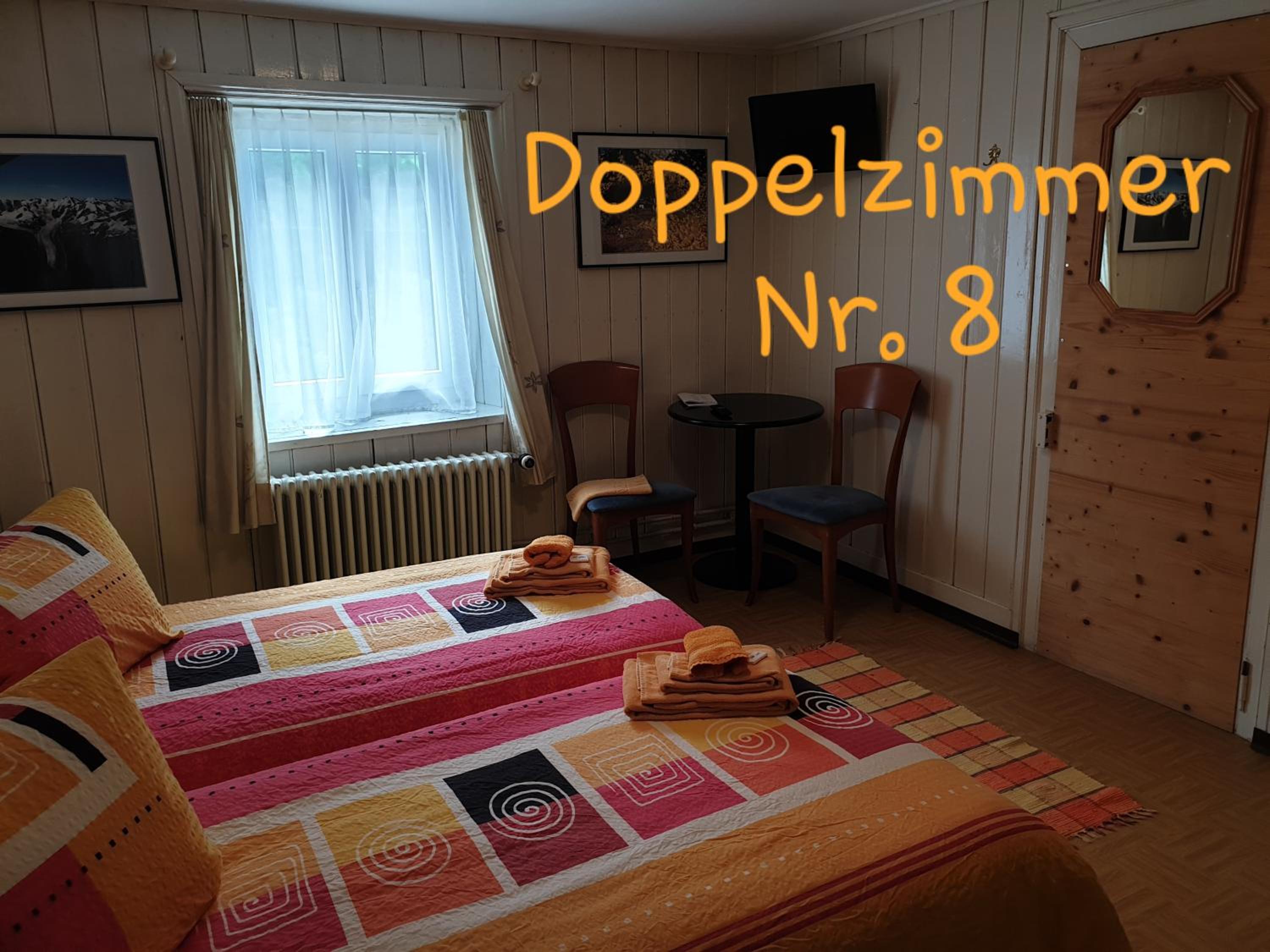 Double Room With Shared Bathroom photo 2