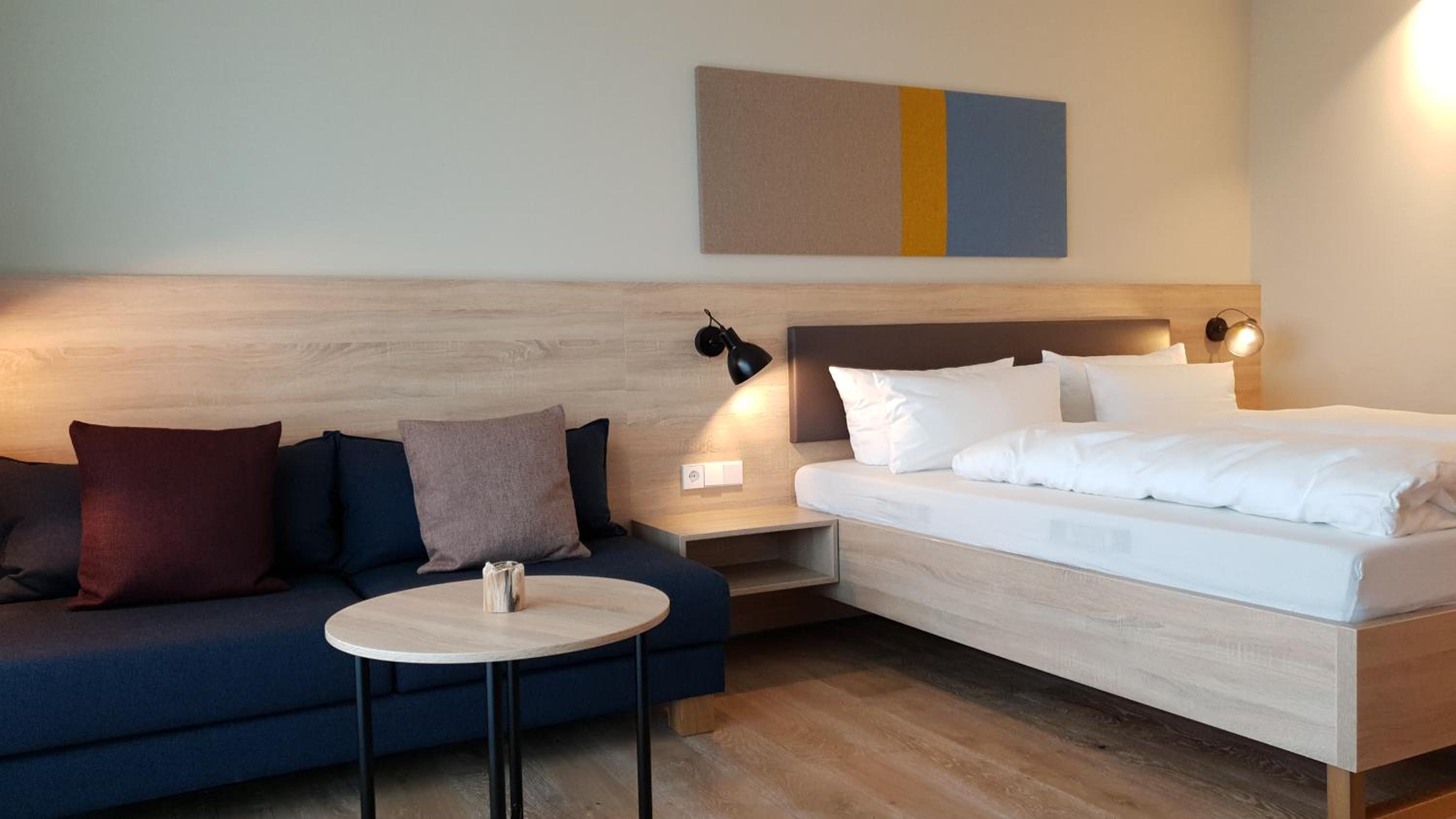Deluxe Junior Suite with Balcony - Sunny side - Photo 4