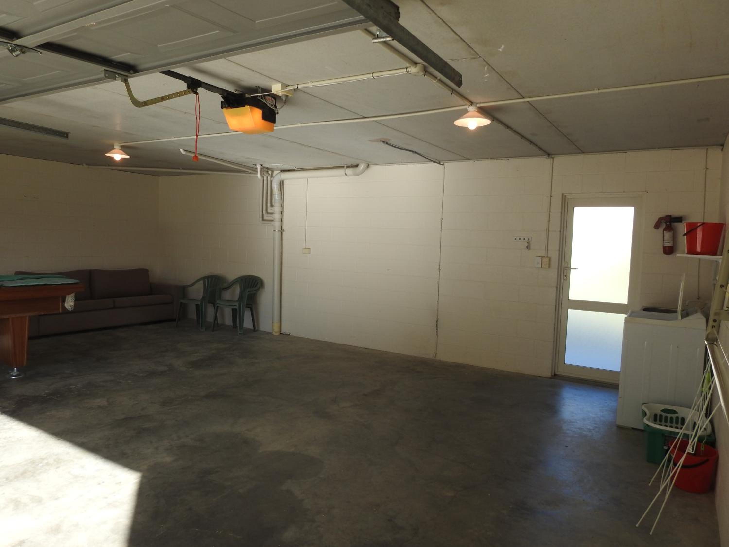 Two-Bedroom Apartment - Photo 11