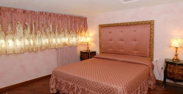 Suite (4 Adults) photo 1