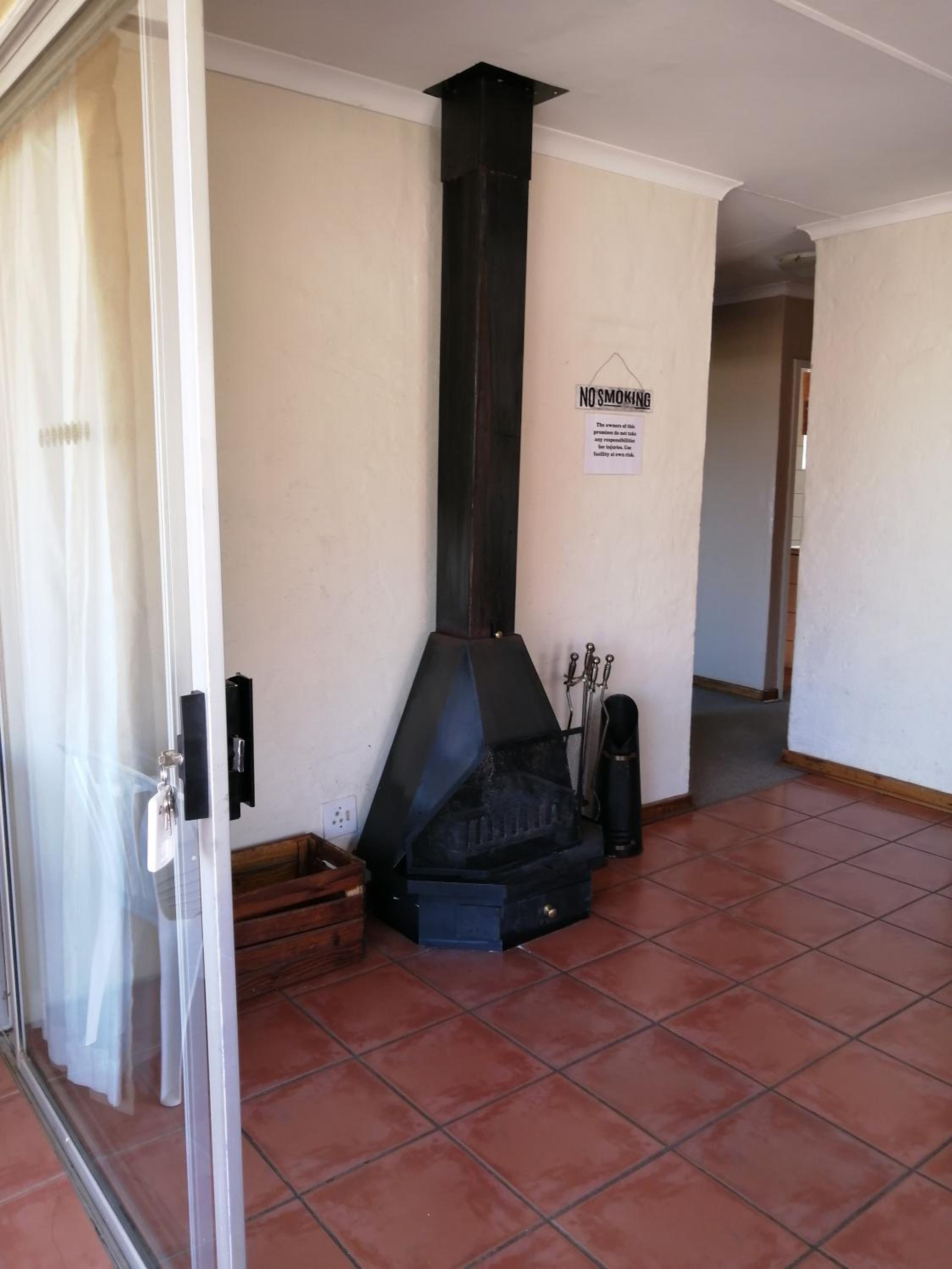 Three-Bedroom House photo 1