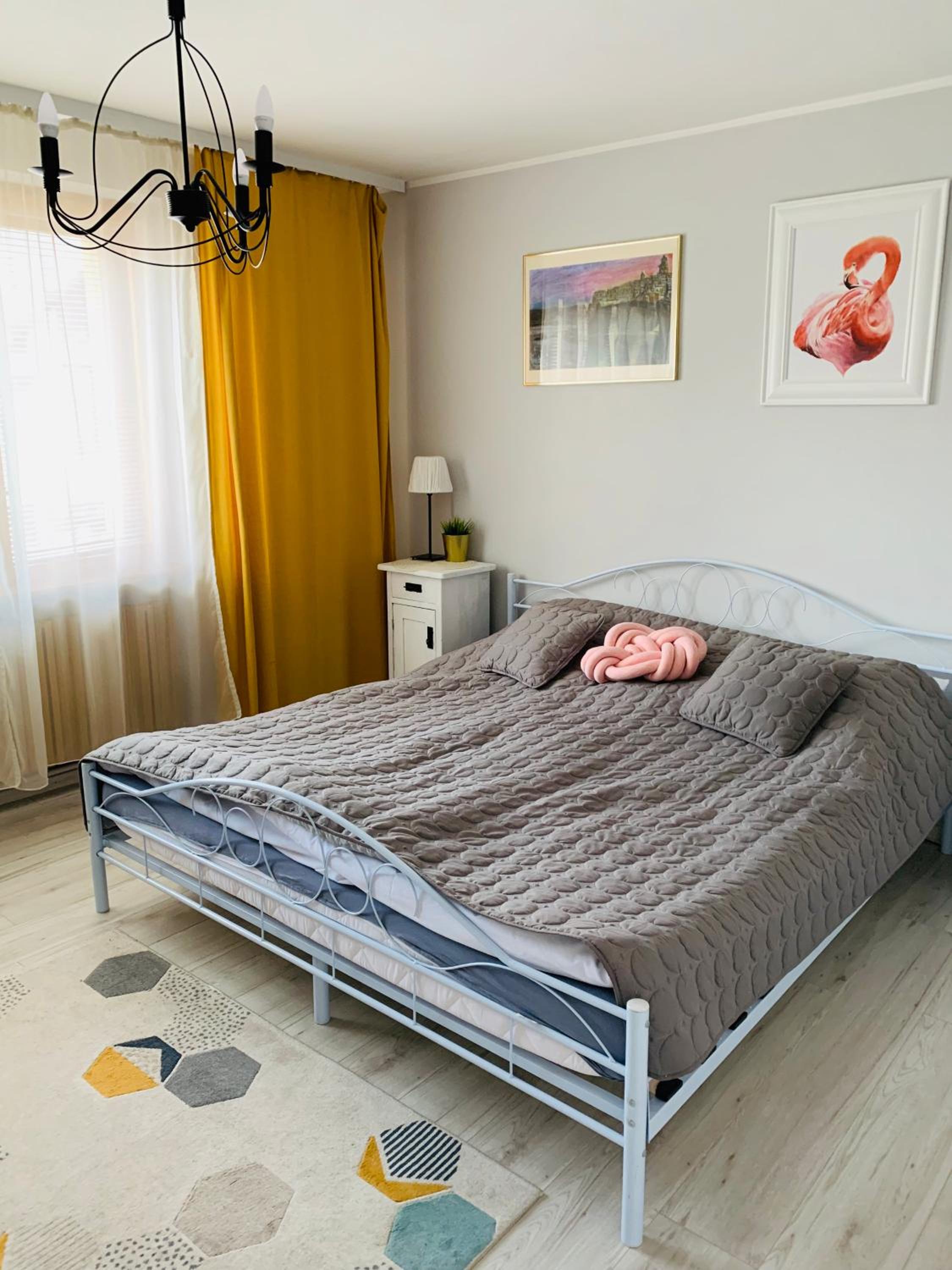 Apartment photo 1