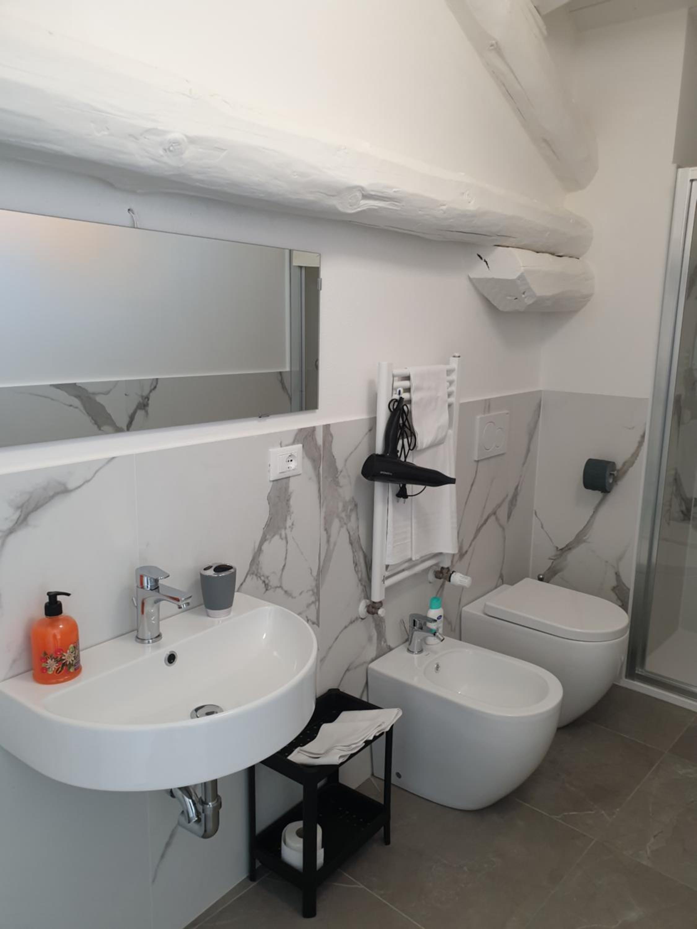 Triple Room - Photo 2