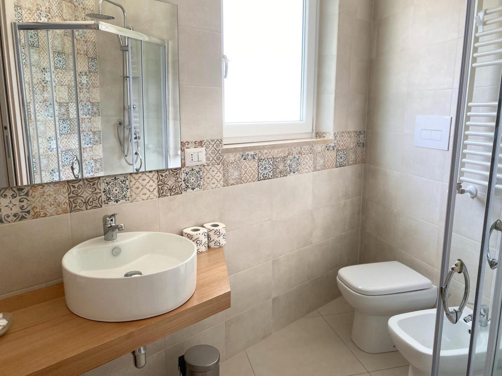 Double Room - Photo 2