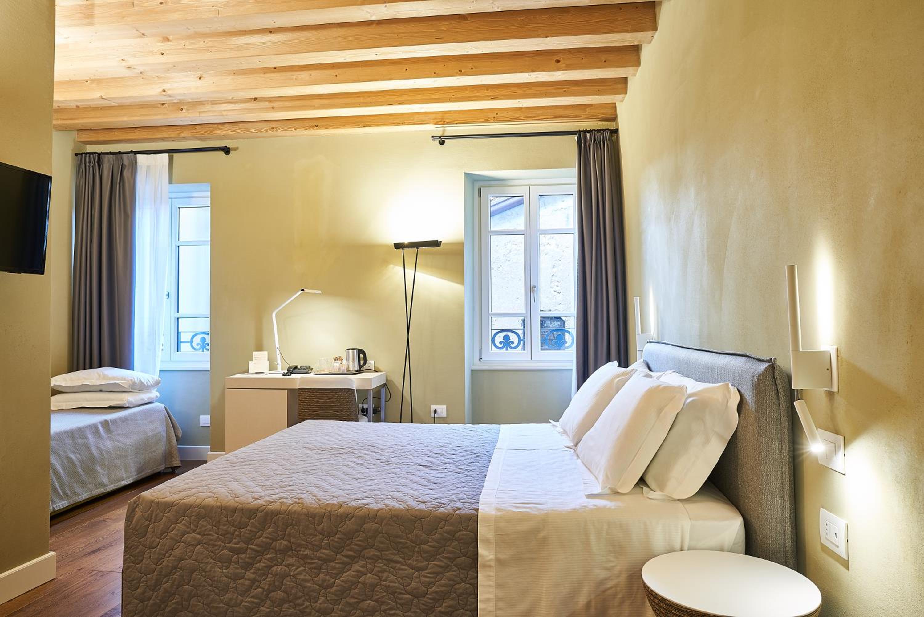Triple Room - Photo 1