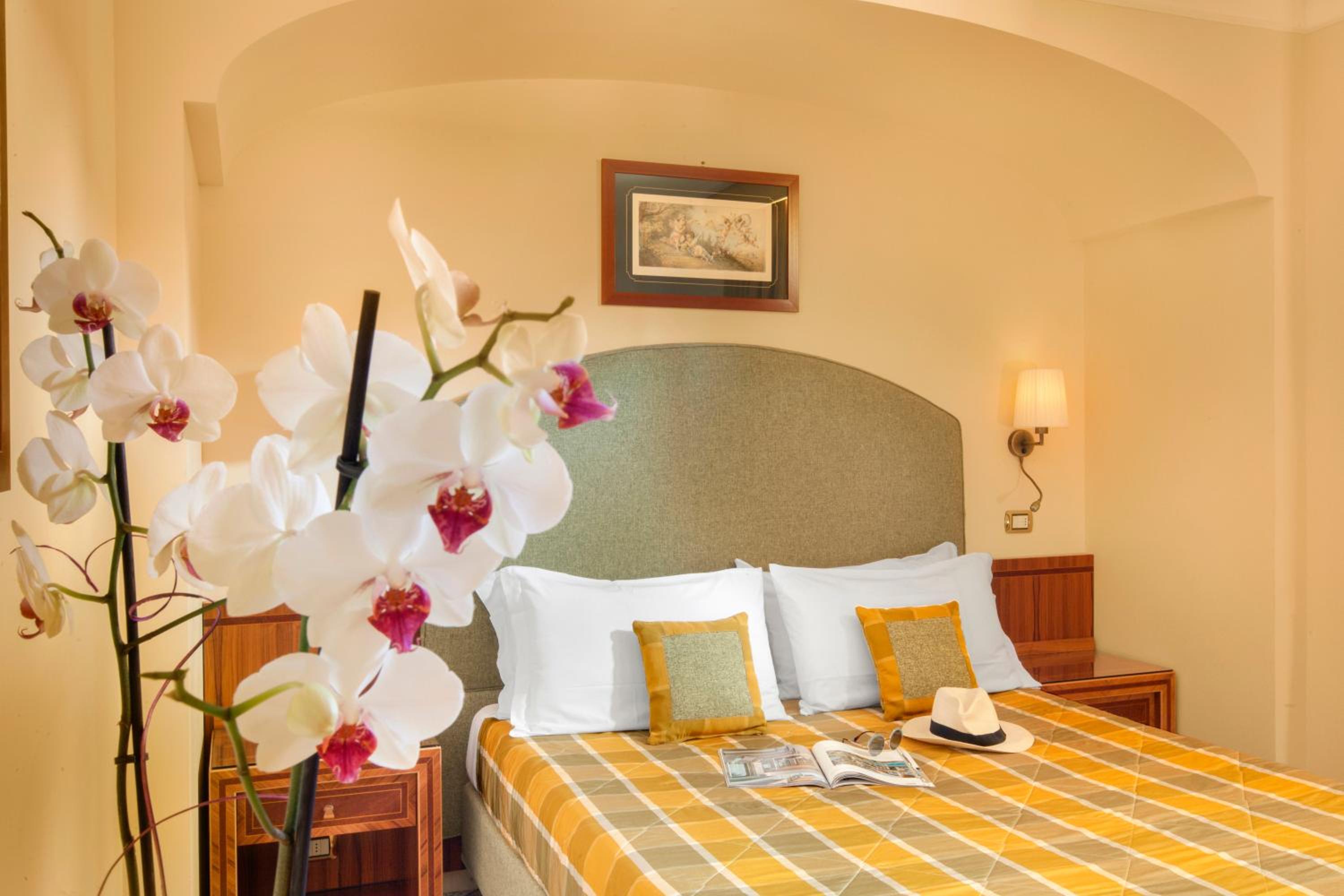 Economy Double or Twin Room - Photo 5