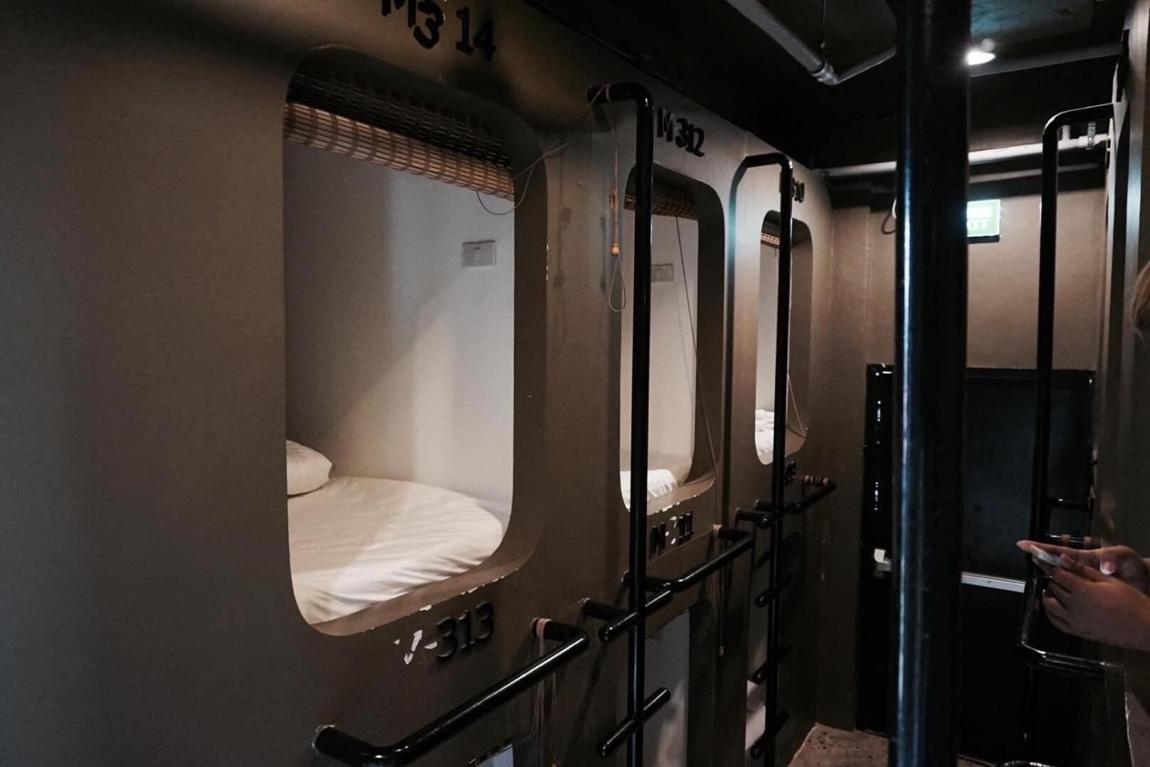 Capsule in Male Dormitory Room photo 1