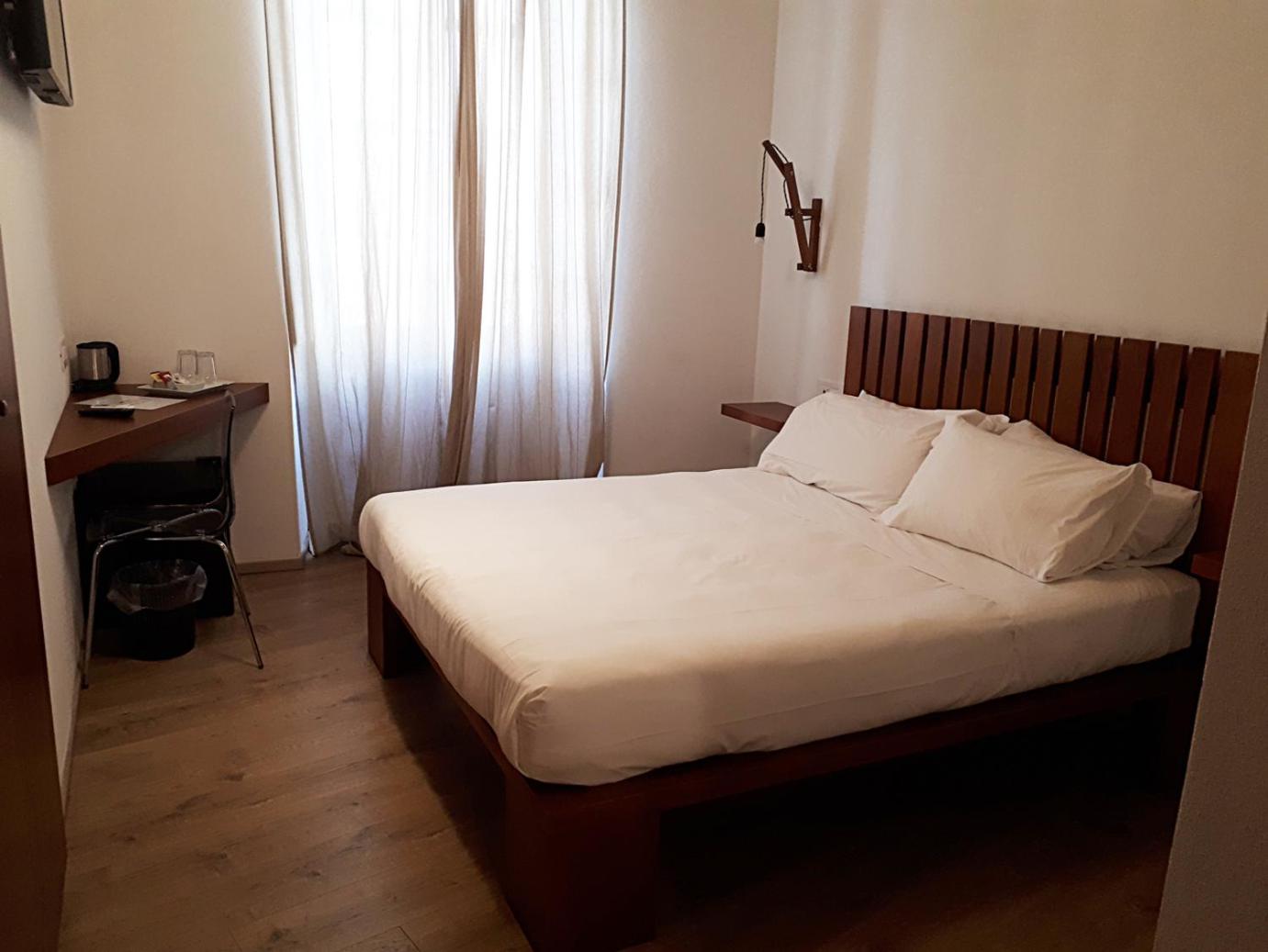 Small Double Room photo 3