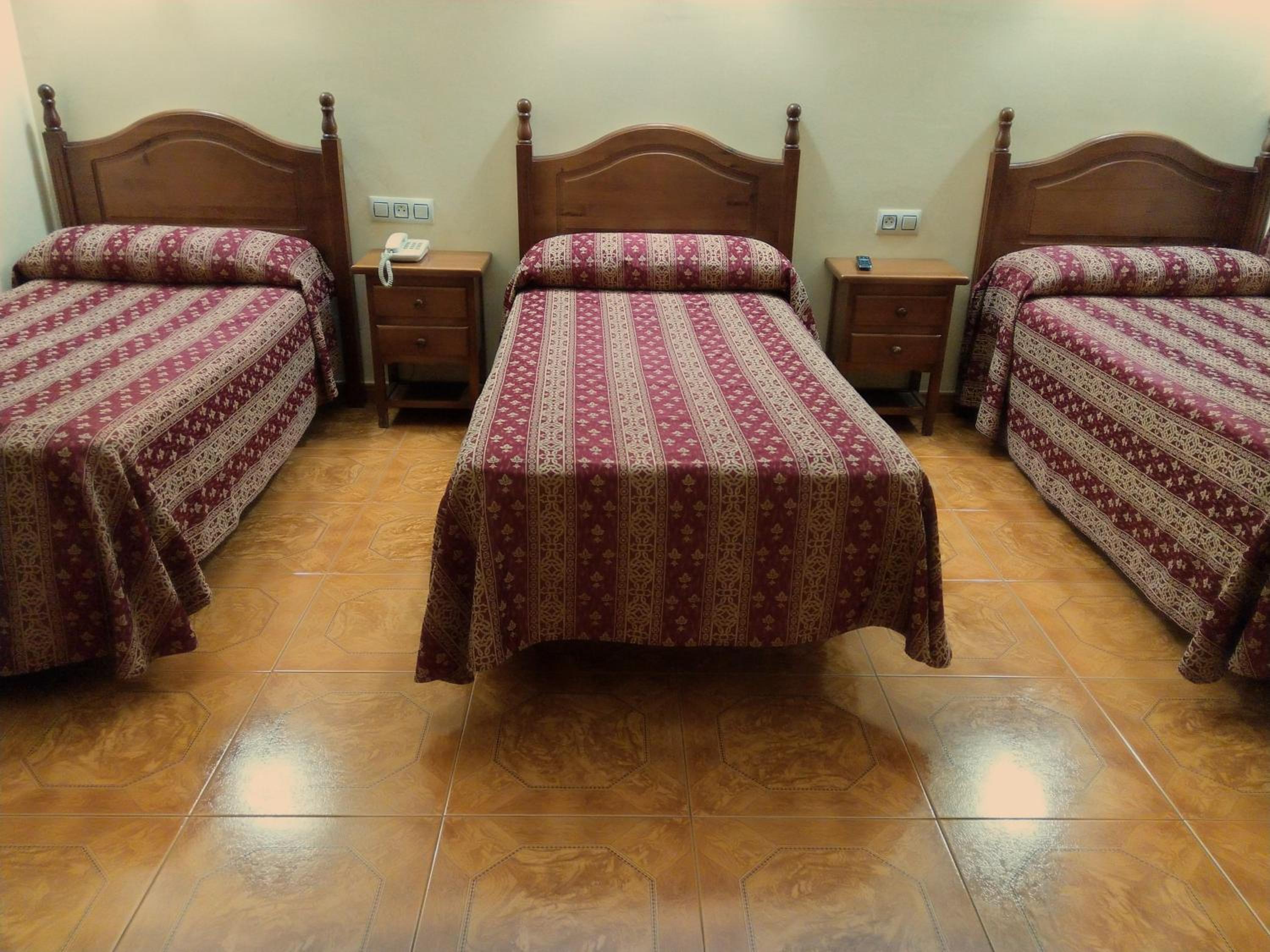 Triple Room - Photo 3