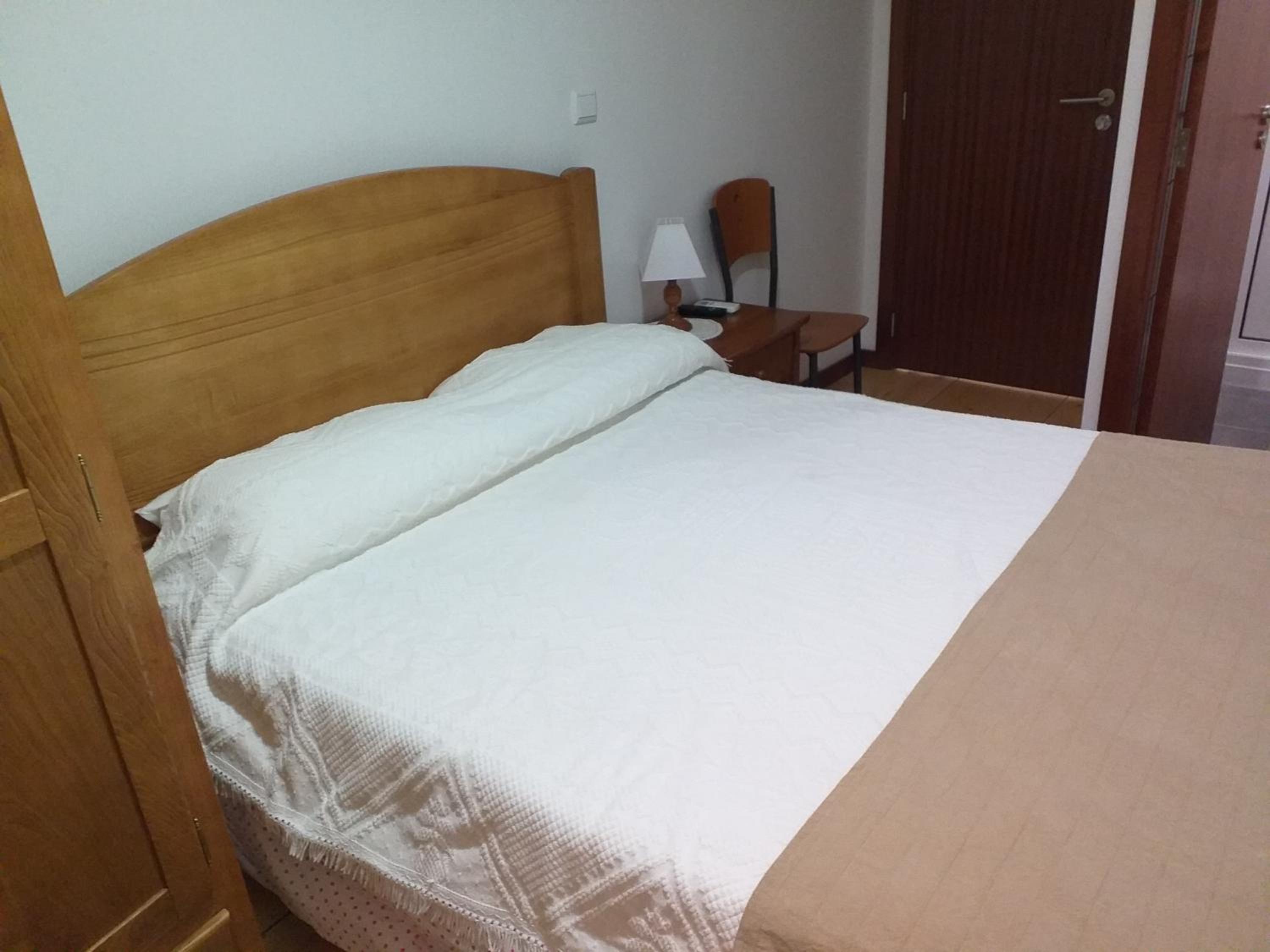 Double Room - Photo 7