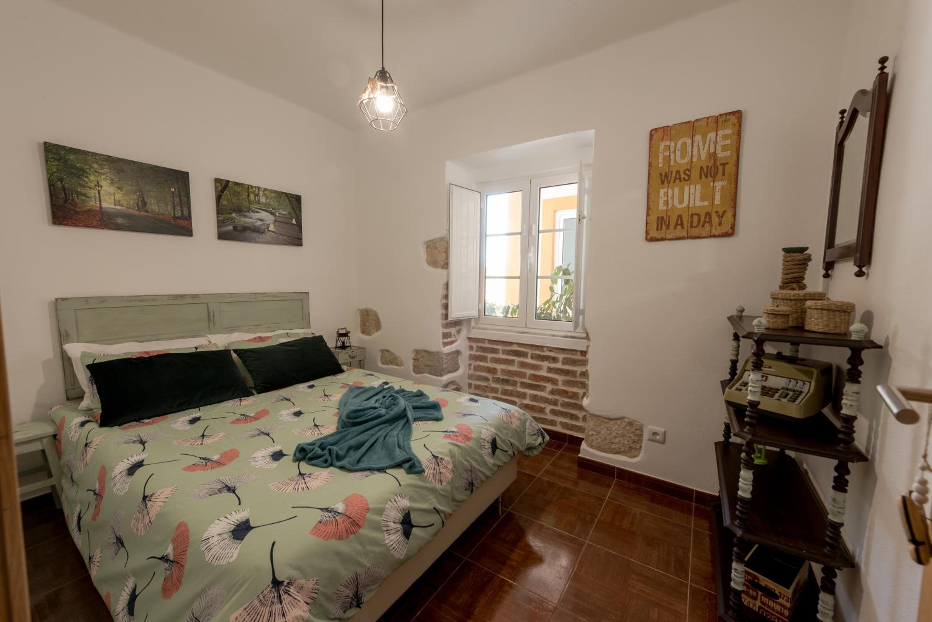 Casa de tres habitaciones