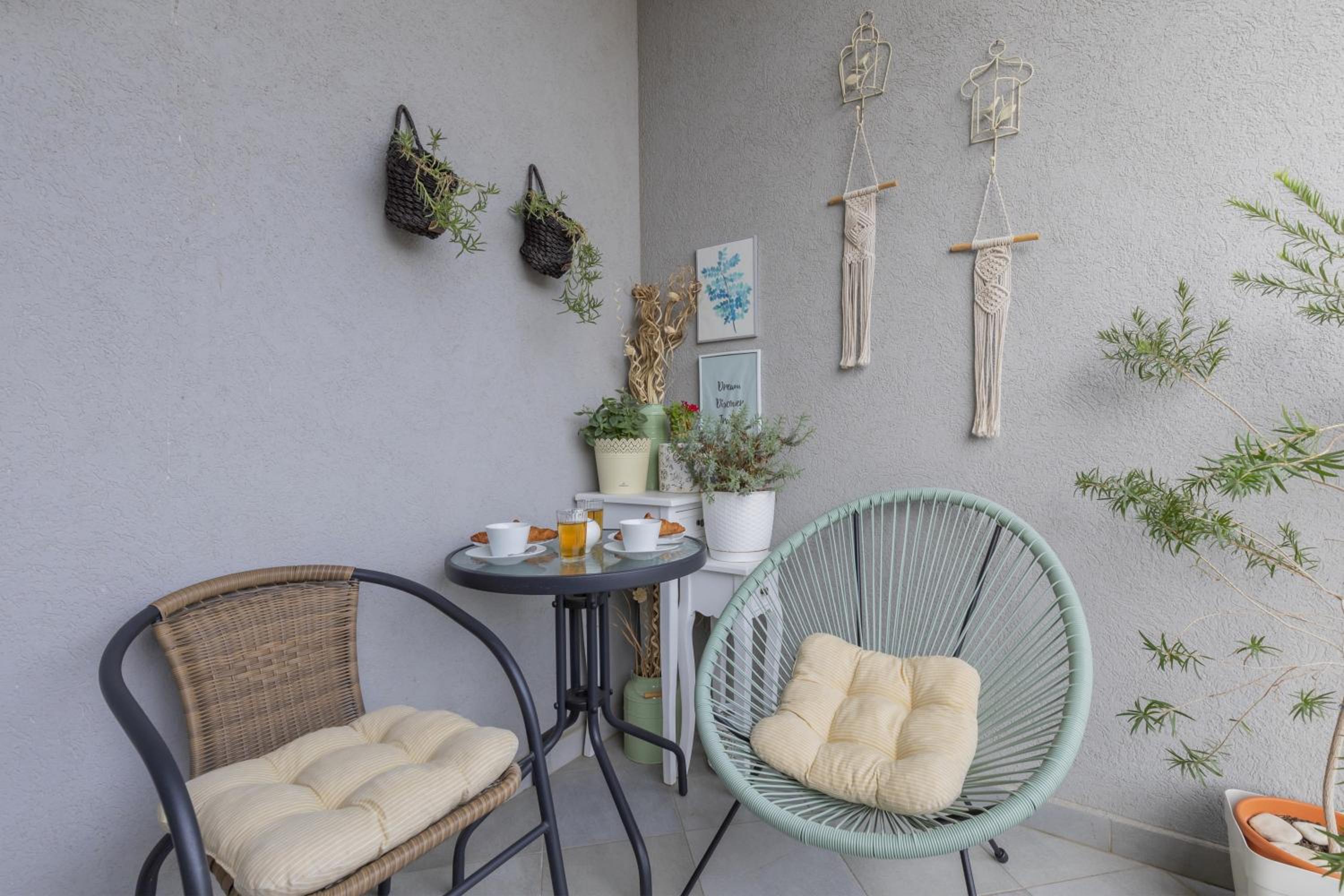 Apartment with Terrace - Photo 33