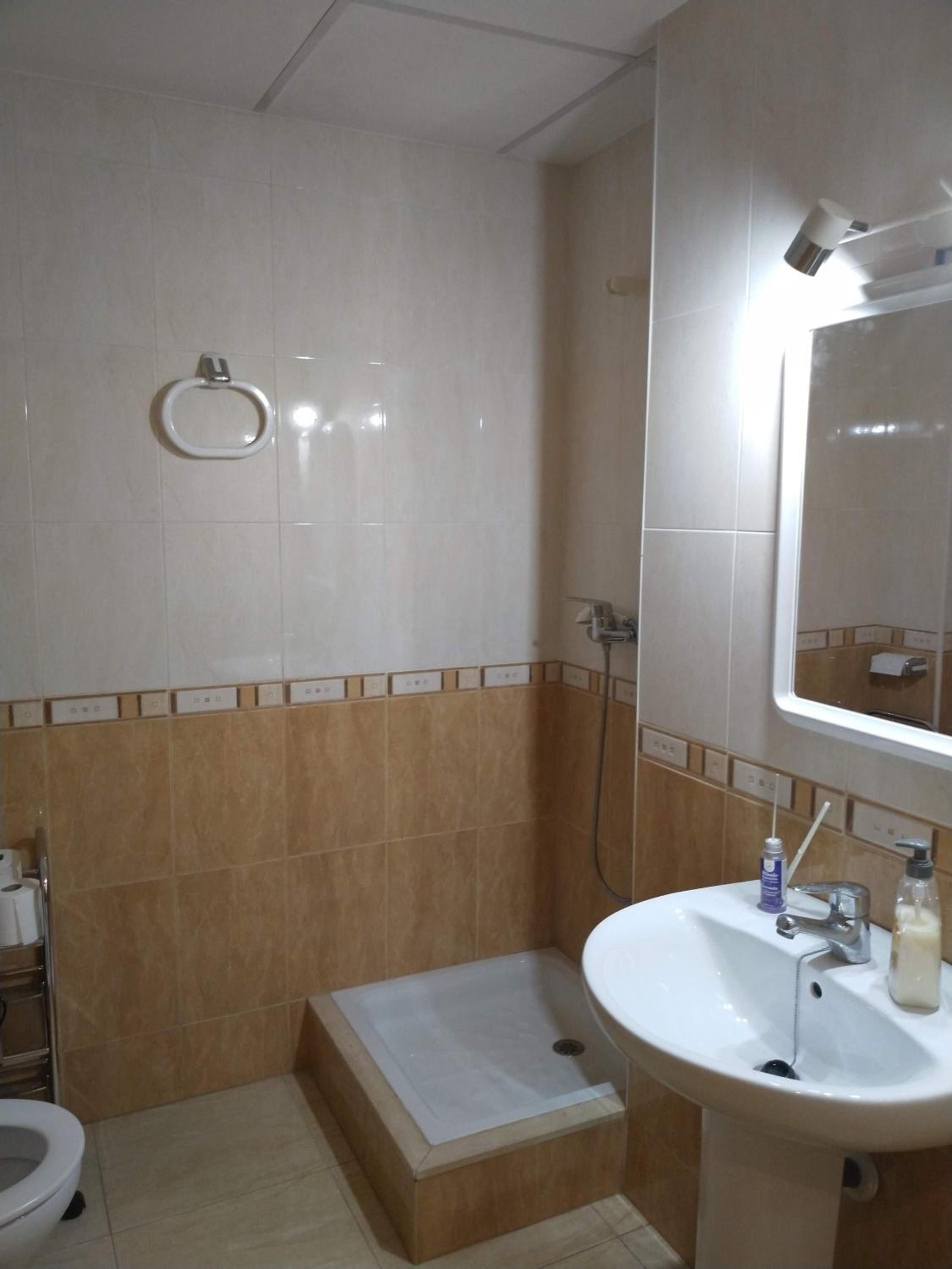 Two-Bedroom Apartment - Photo 5