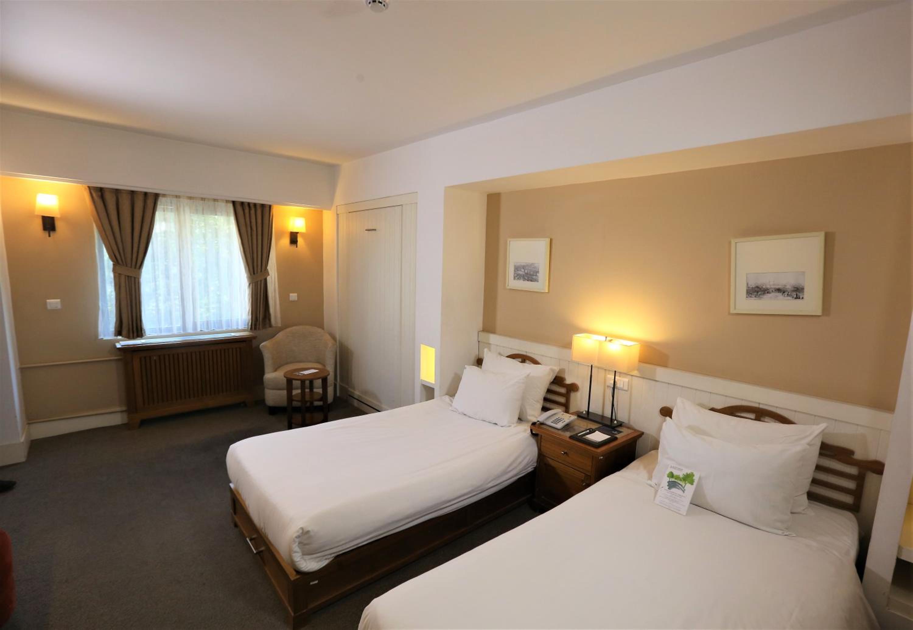 Superior Twin Room photo 2