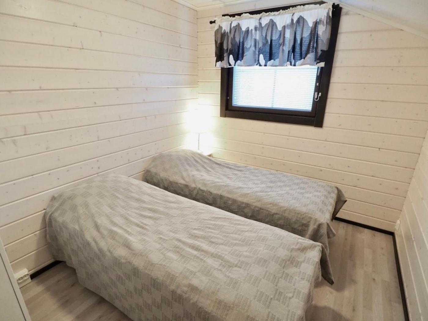 Two-Bedroom Holiday Home with Sauna - Photo 14