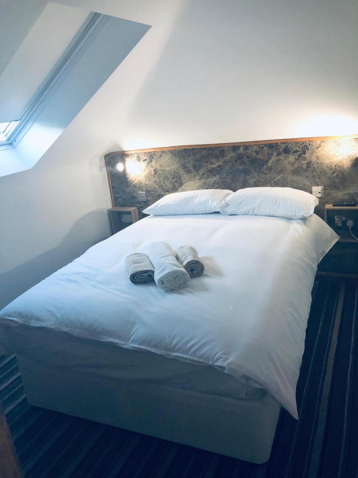 Double Room - Photo 35