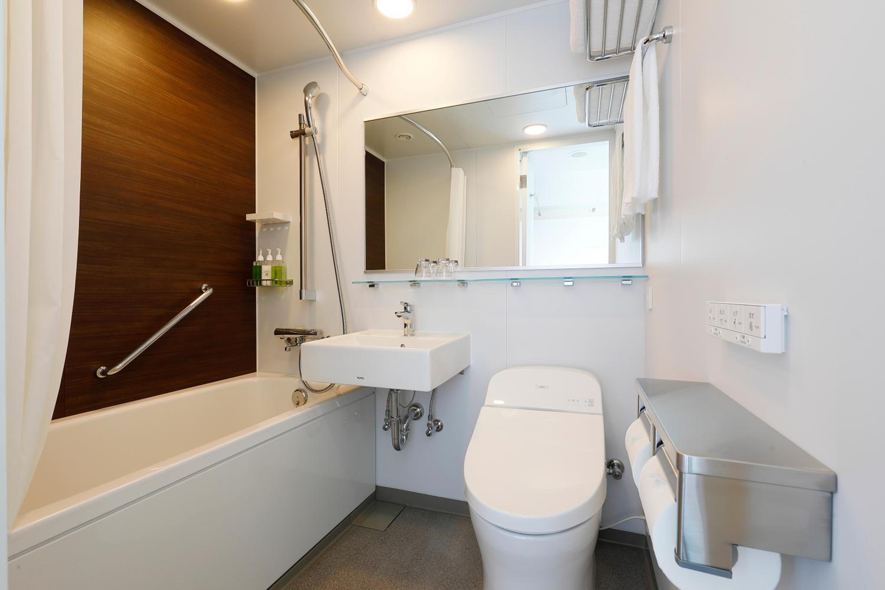Superior Double Room - Non Smoking - Photo 9