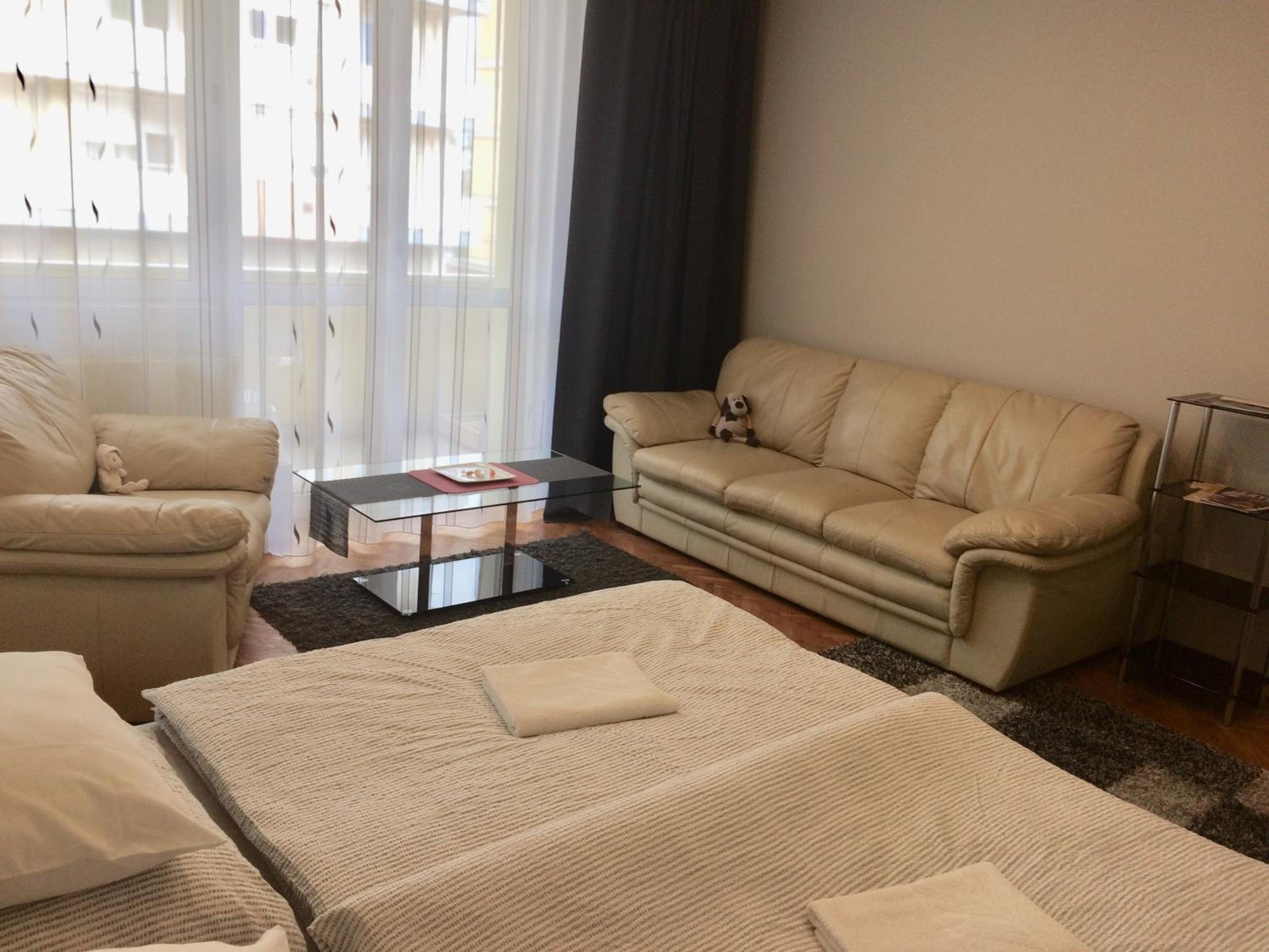 Apartment - Photo 9