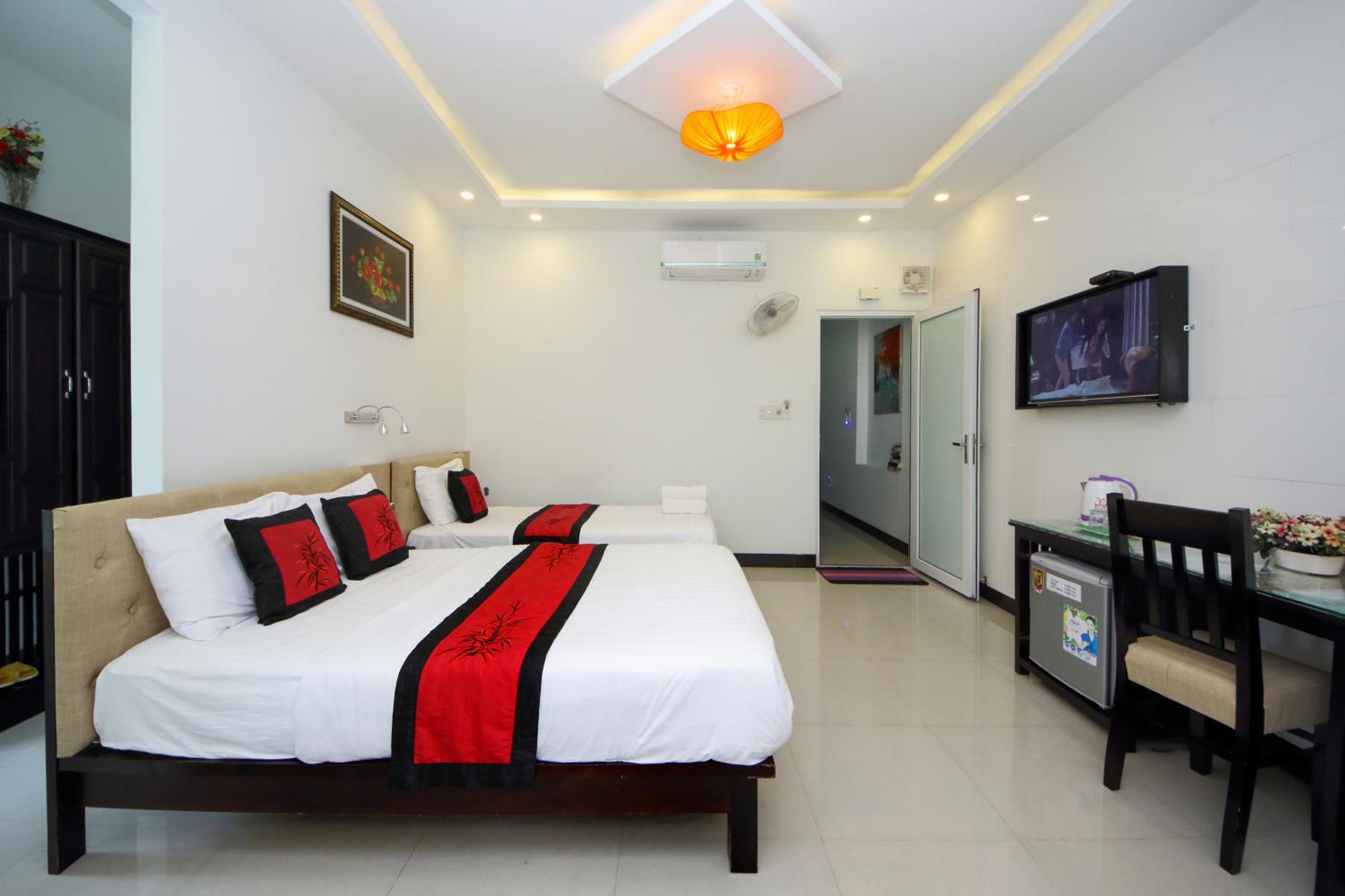 Triple Room with Balcony photo 1