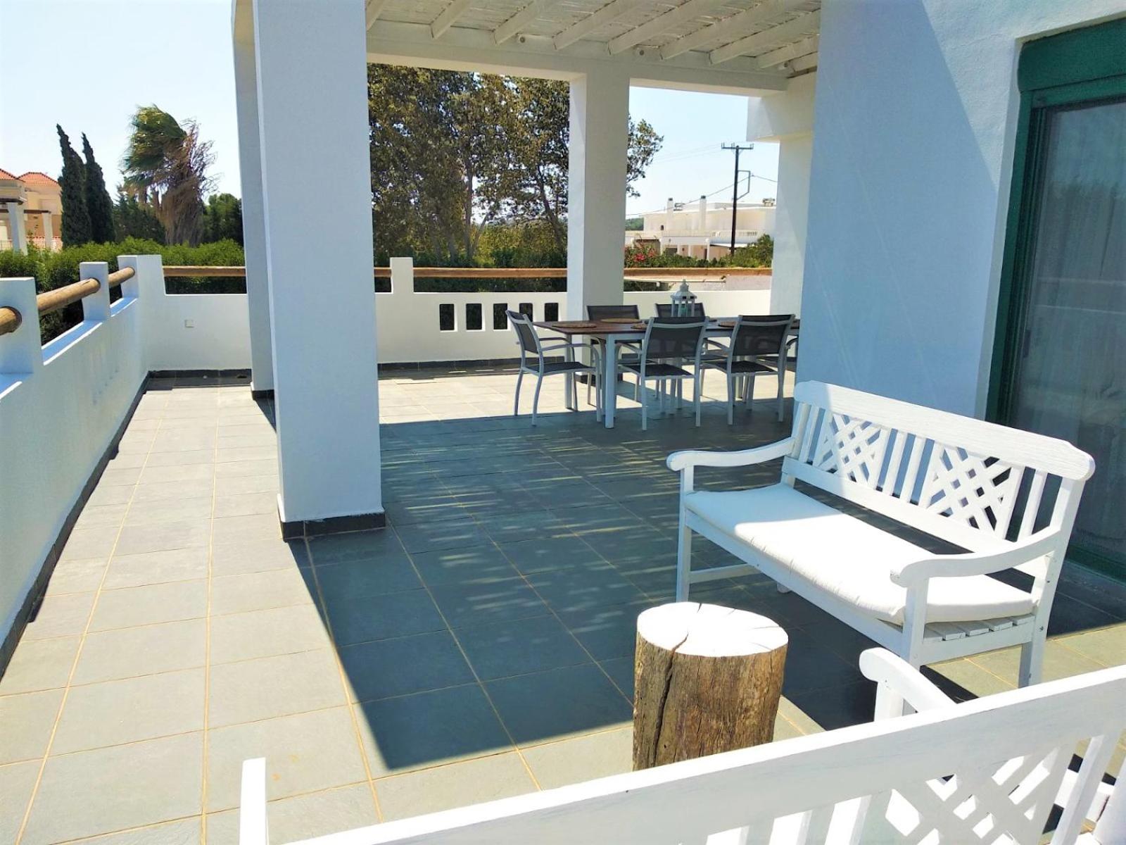 Villa - Beach Front photo 3