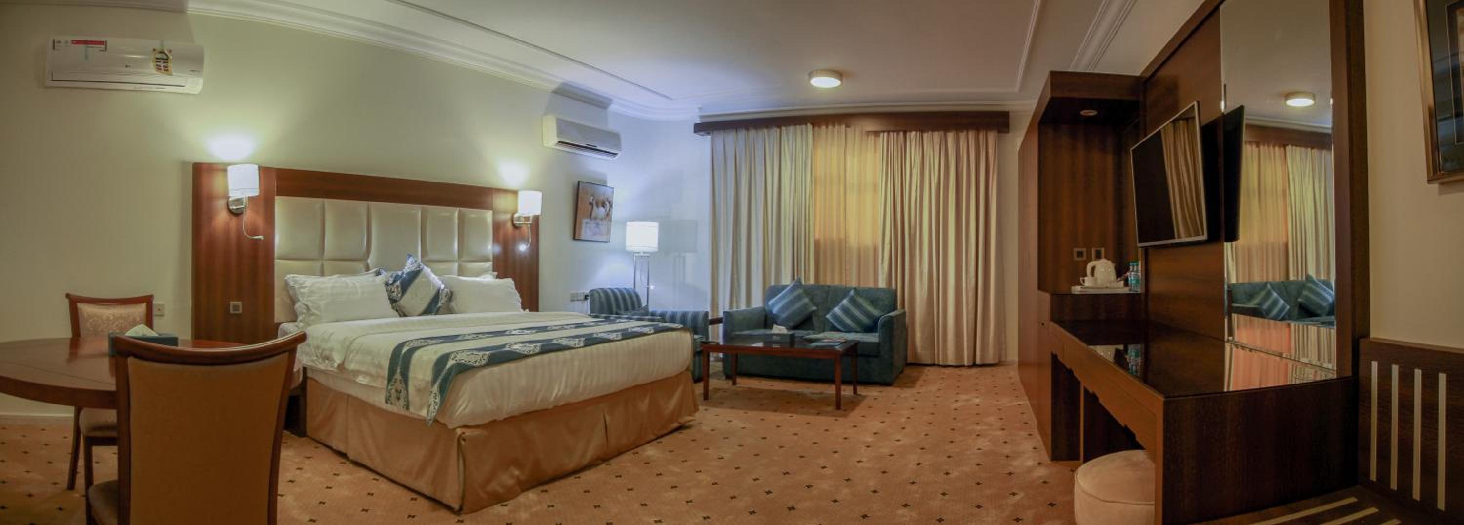 Junior Suite