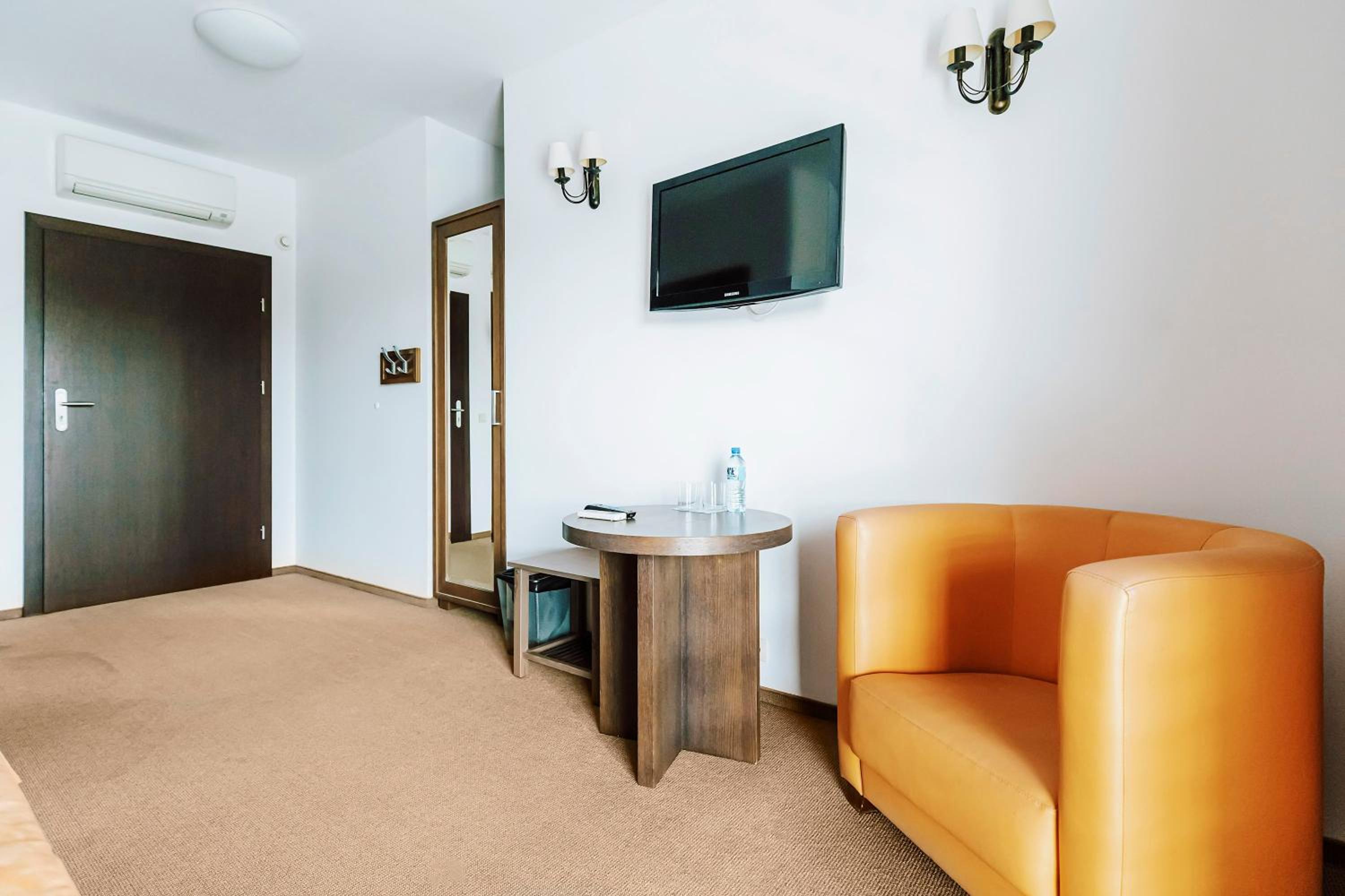 Deluxe Twin Room - Photo 4