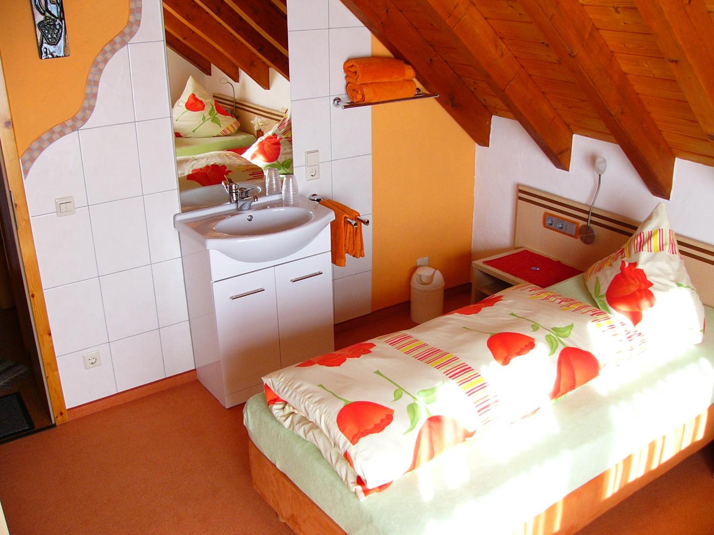 Double or Twin Room with Balcony photo 2