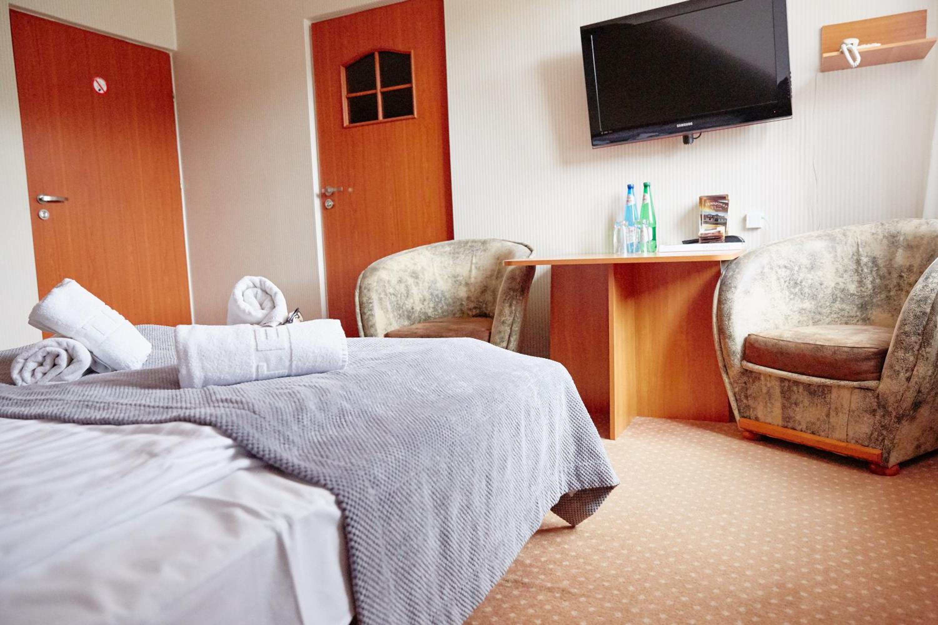 Large Single Room photo 2