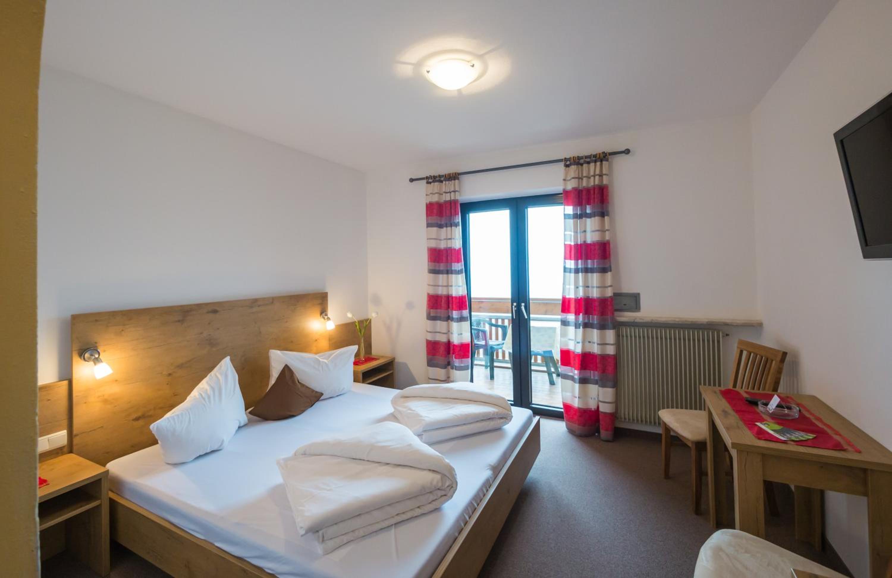 Standard Double Room photo 1