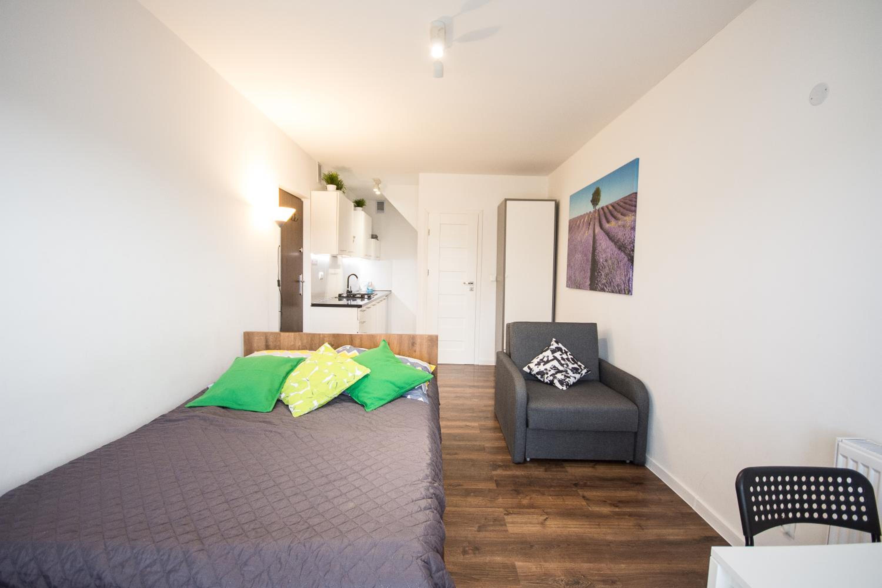 Studio Apartment