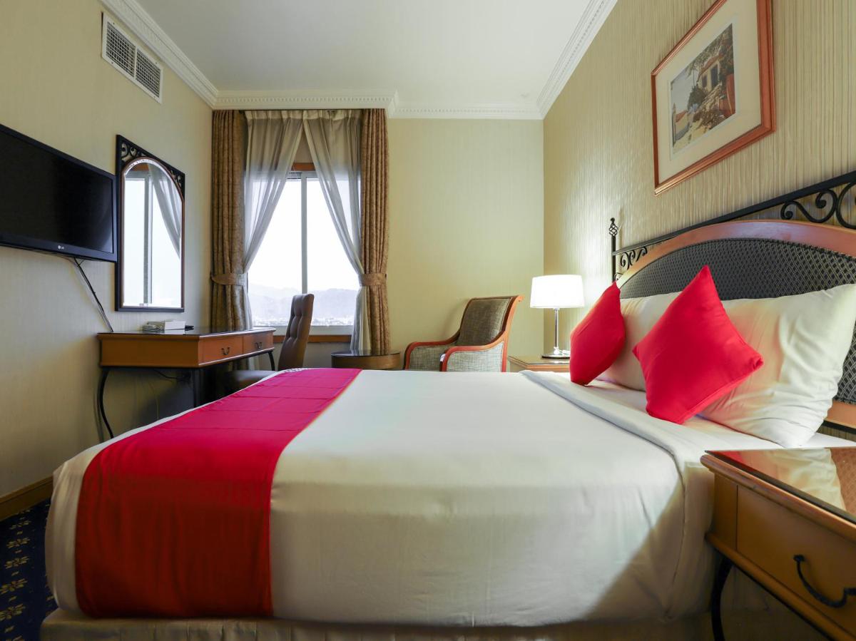 Executive Suite photo 2