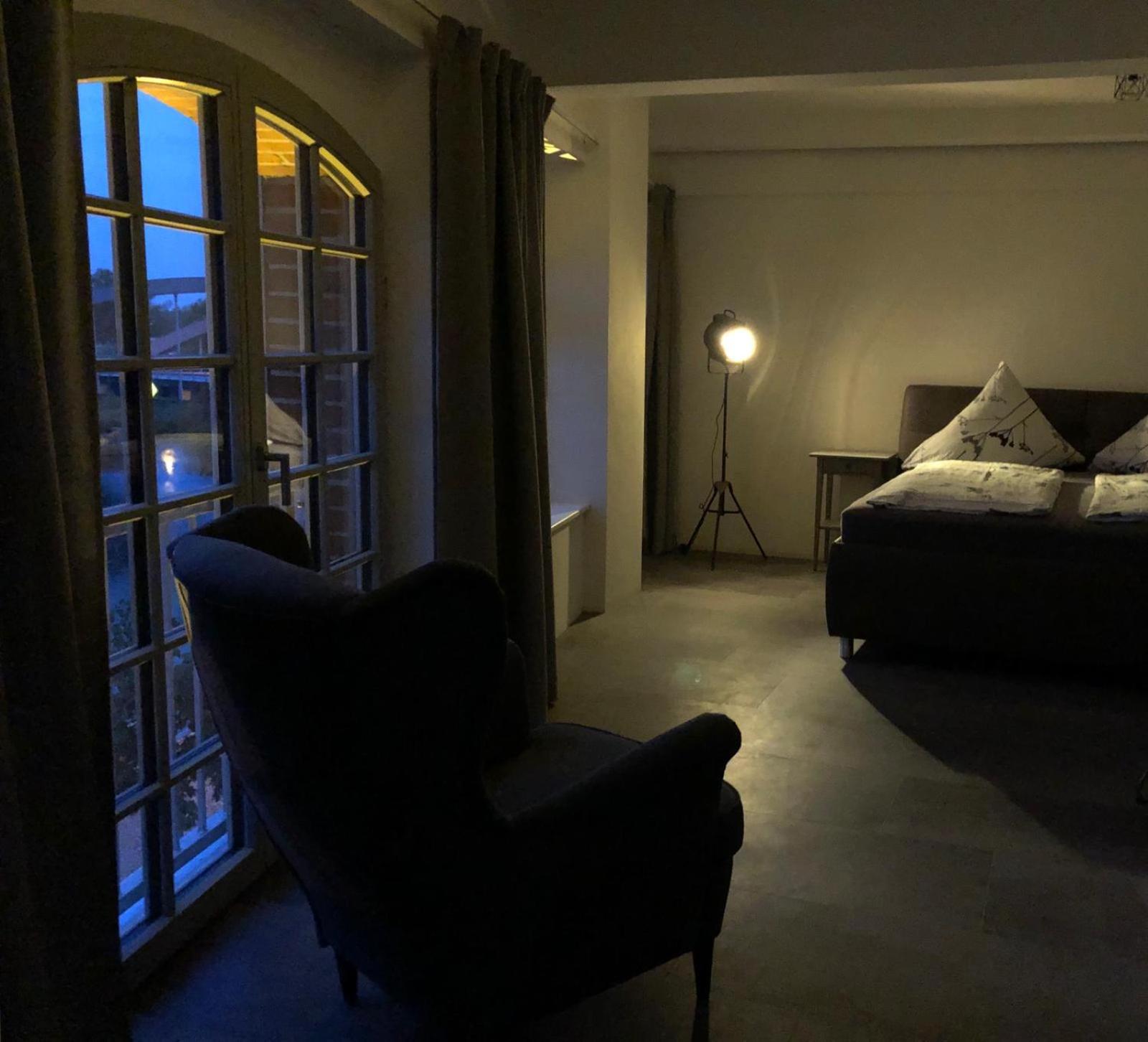 Studio Apartment - Photo 38