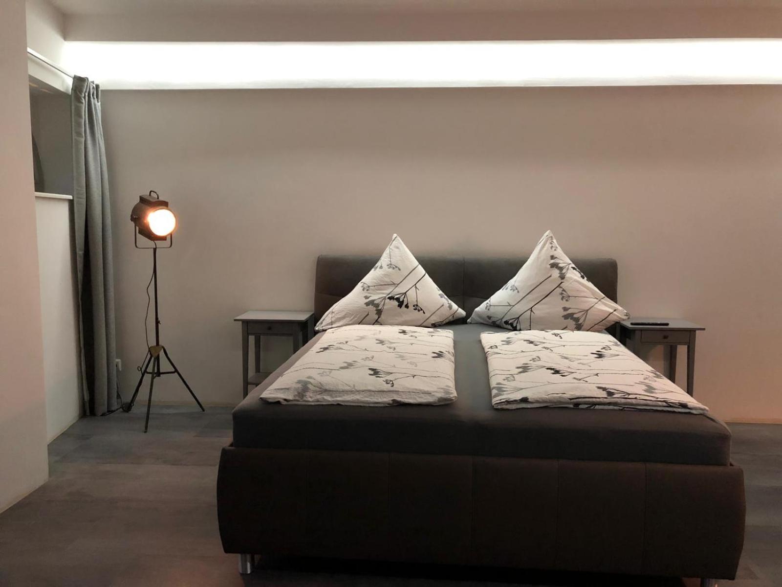 Studio Apartment - Photo 39