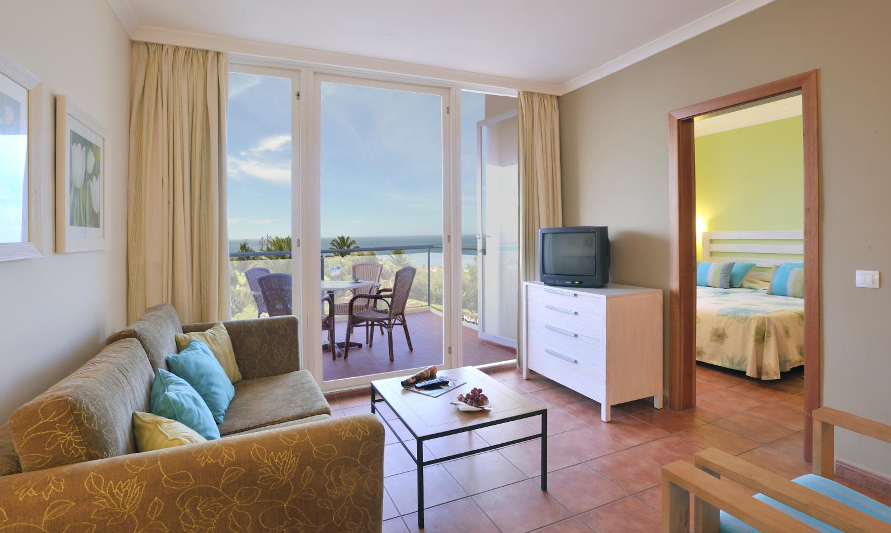 Triple Suite with Sea View