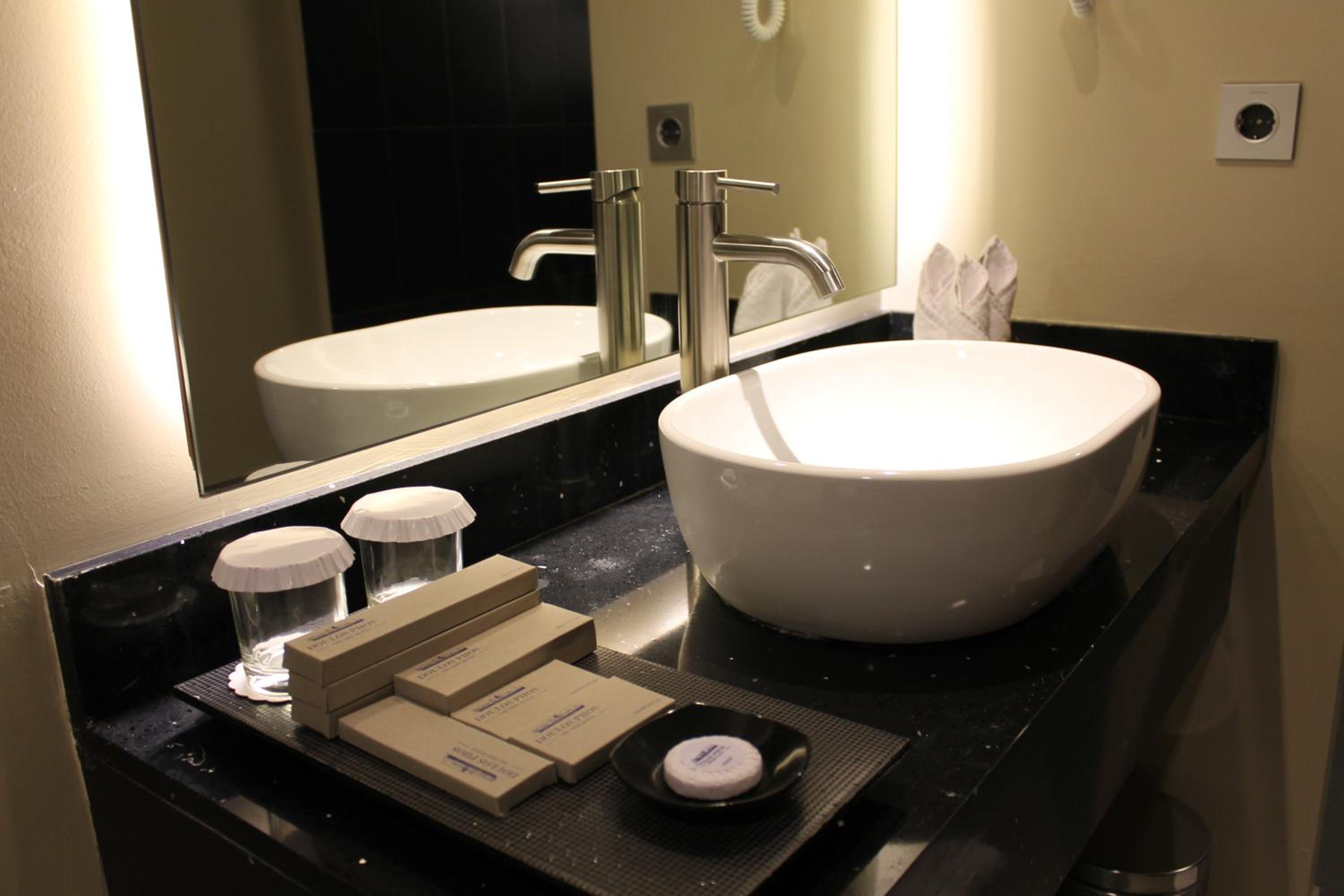 Executive Double or Twin Suite - Photo 3