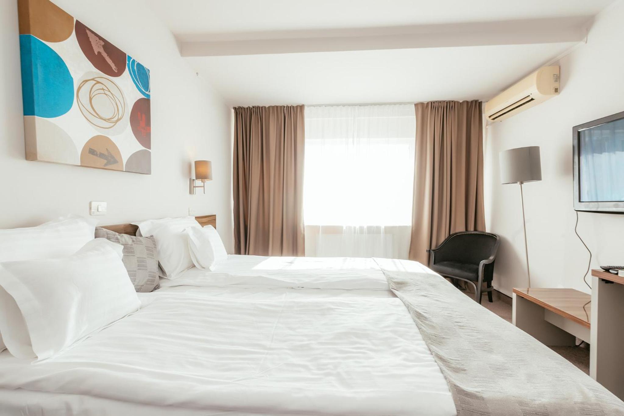 Superior Double or Twin Room - Photo 2