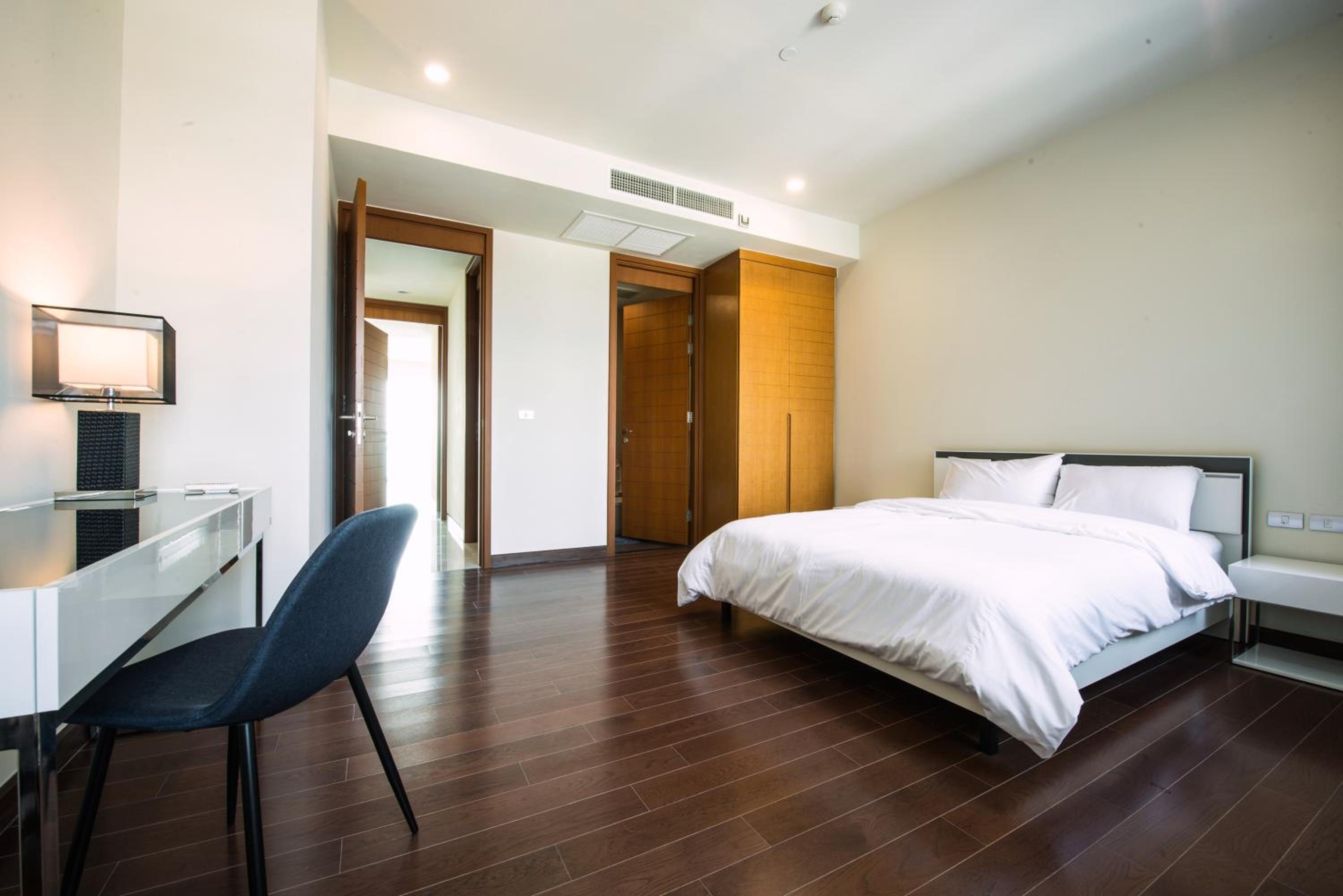 Apartment with Sea View photo 2