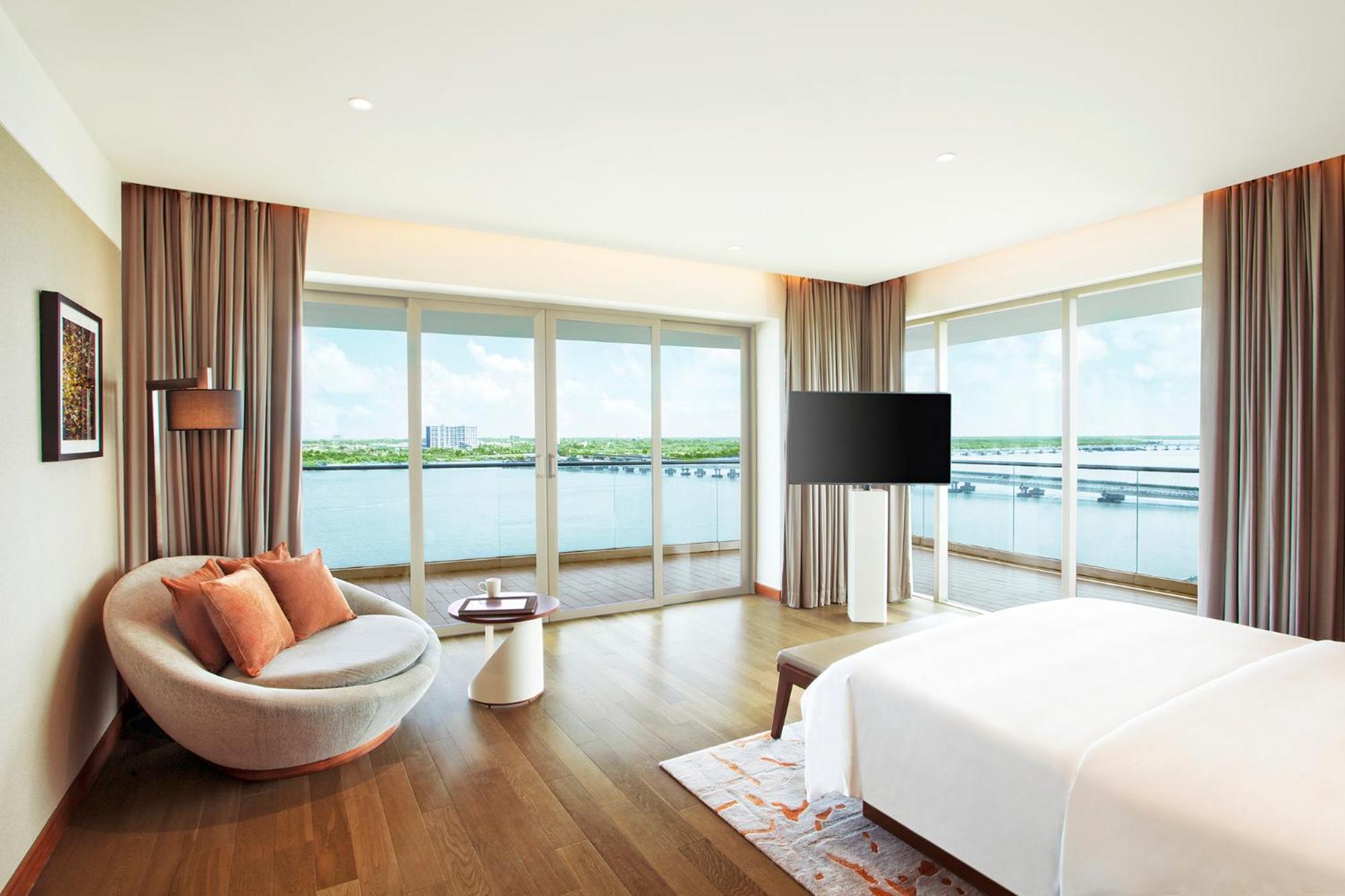 Grand Suite with Terrace