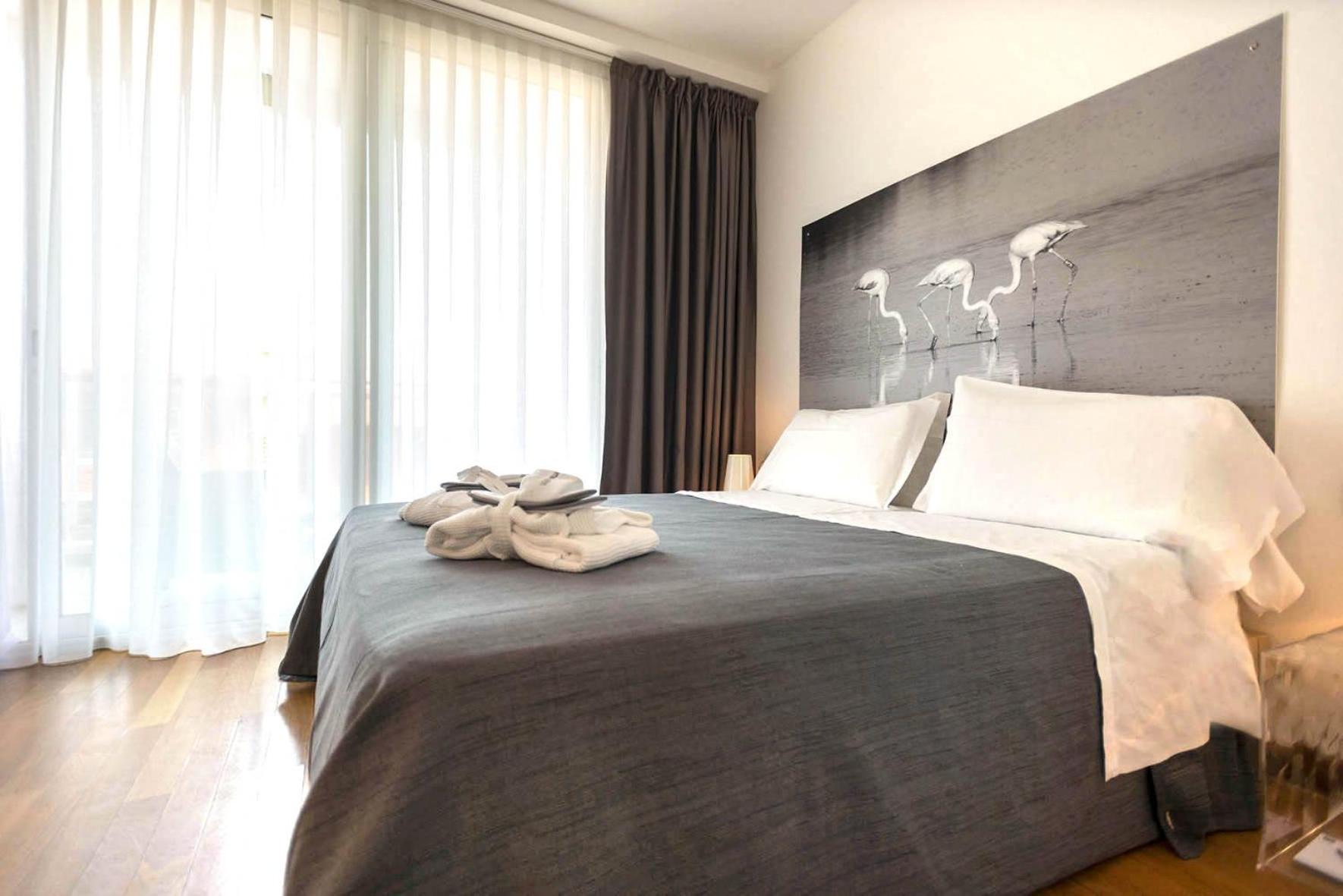 Deluxe Double Room - Photo 1