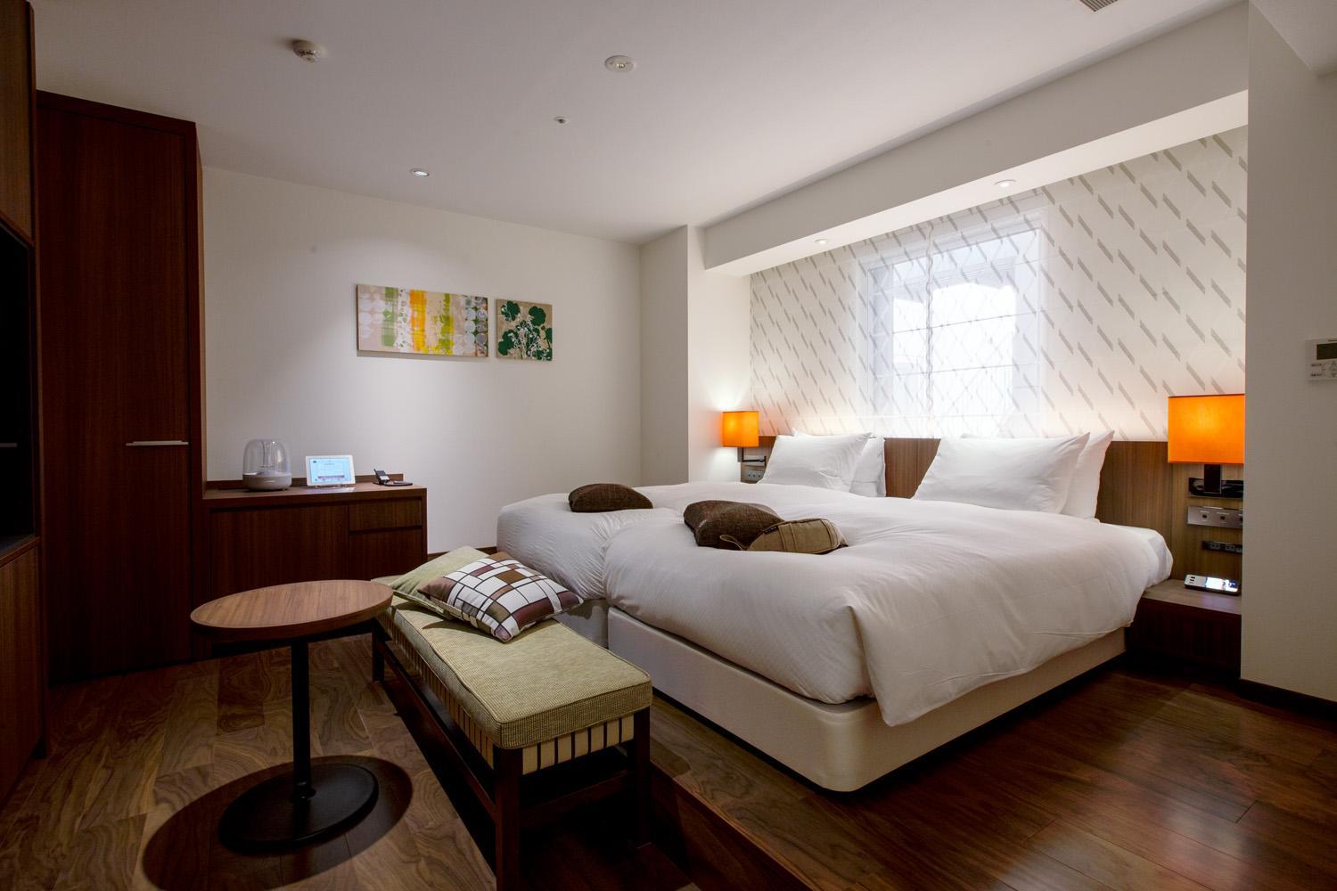 Twin Room with Foot Massager - Non-Smoking